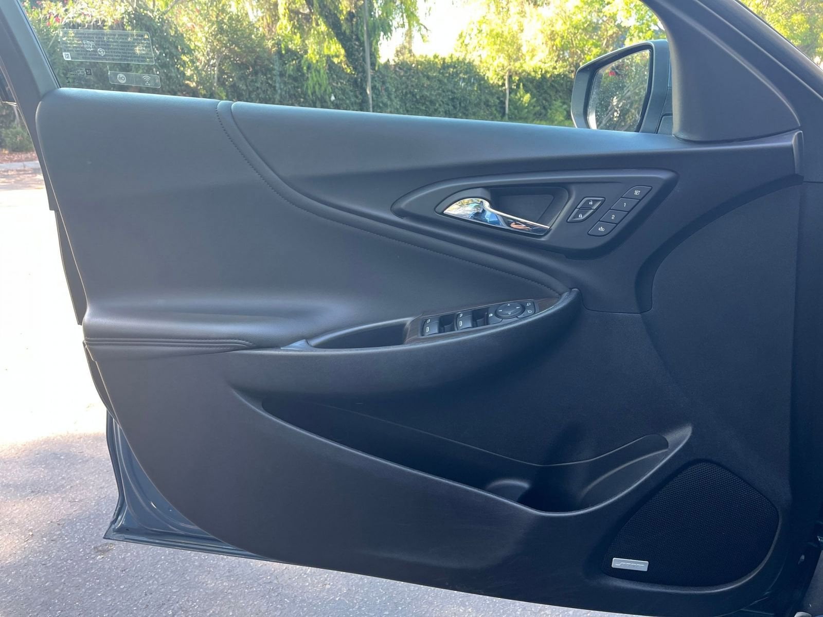 Thumbnail: 2024 Chevrolet Malibu - 20