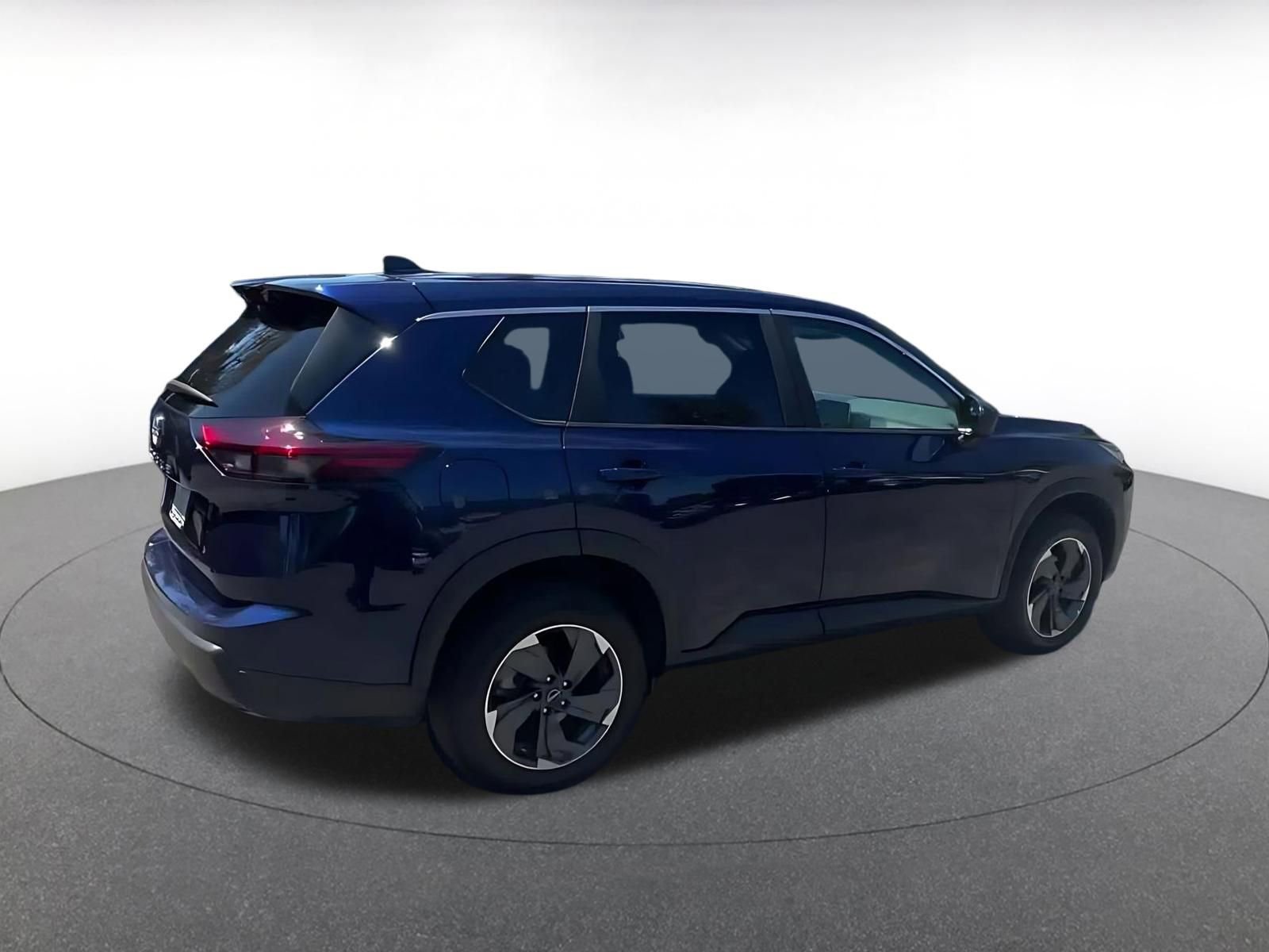 Thumbnail: 2025 Nissan Rogue - 15