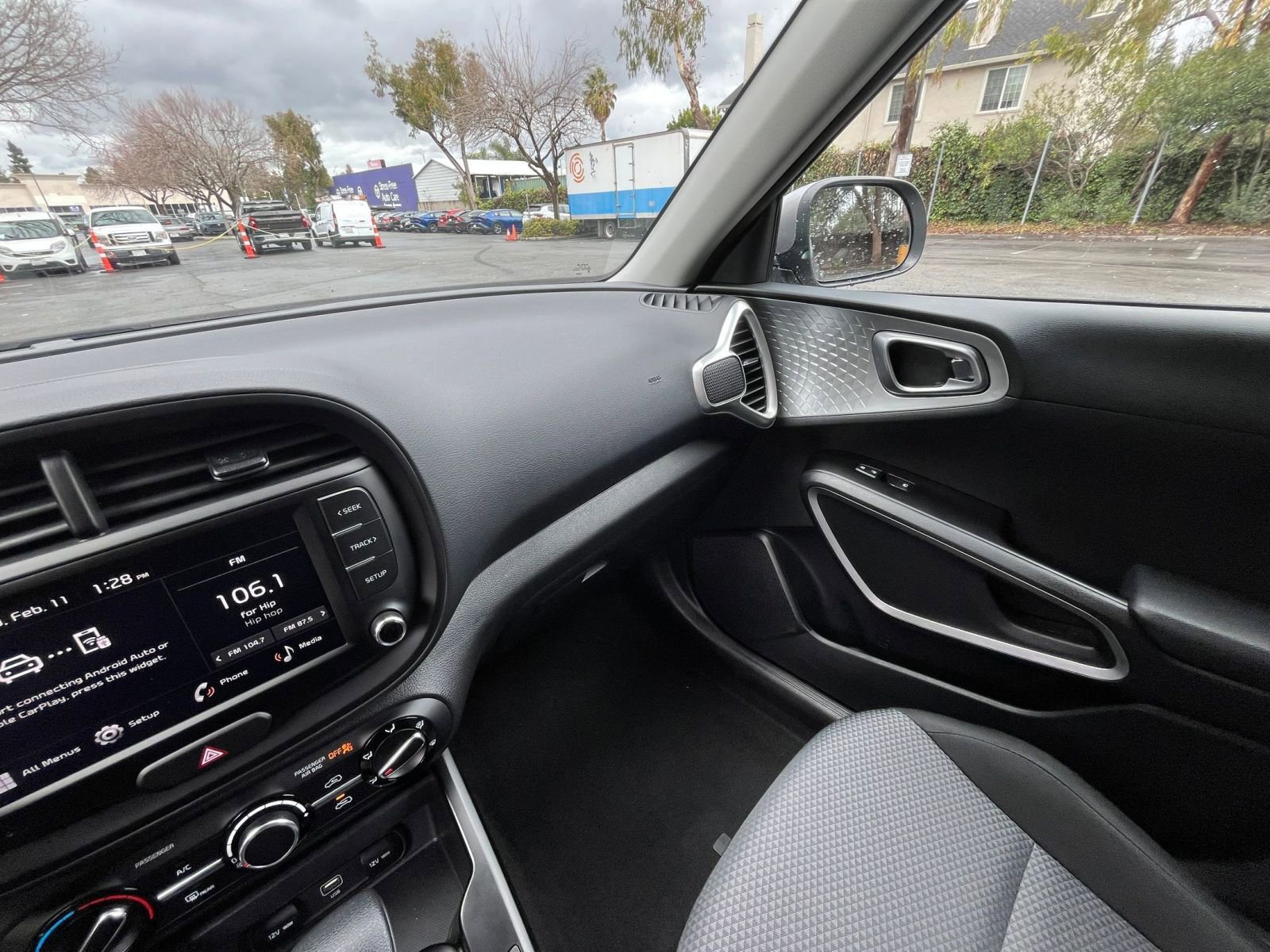 Thumbnail: 2025 Kia Soul - 33