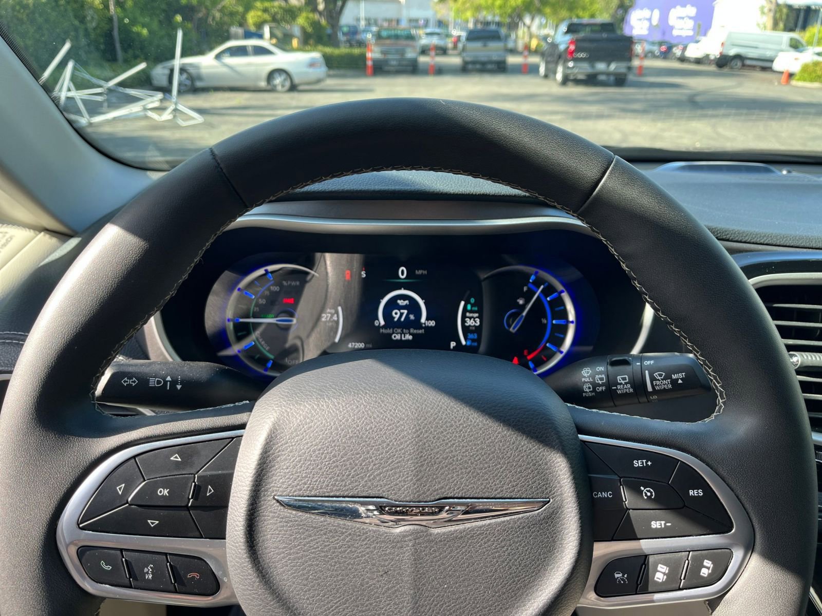 Thumbnail: 2023 Chrysler Pacifica - 29