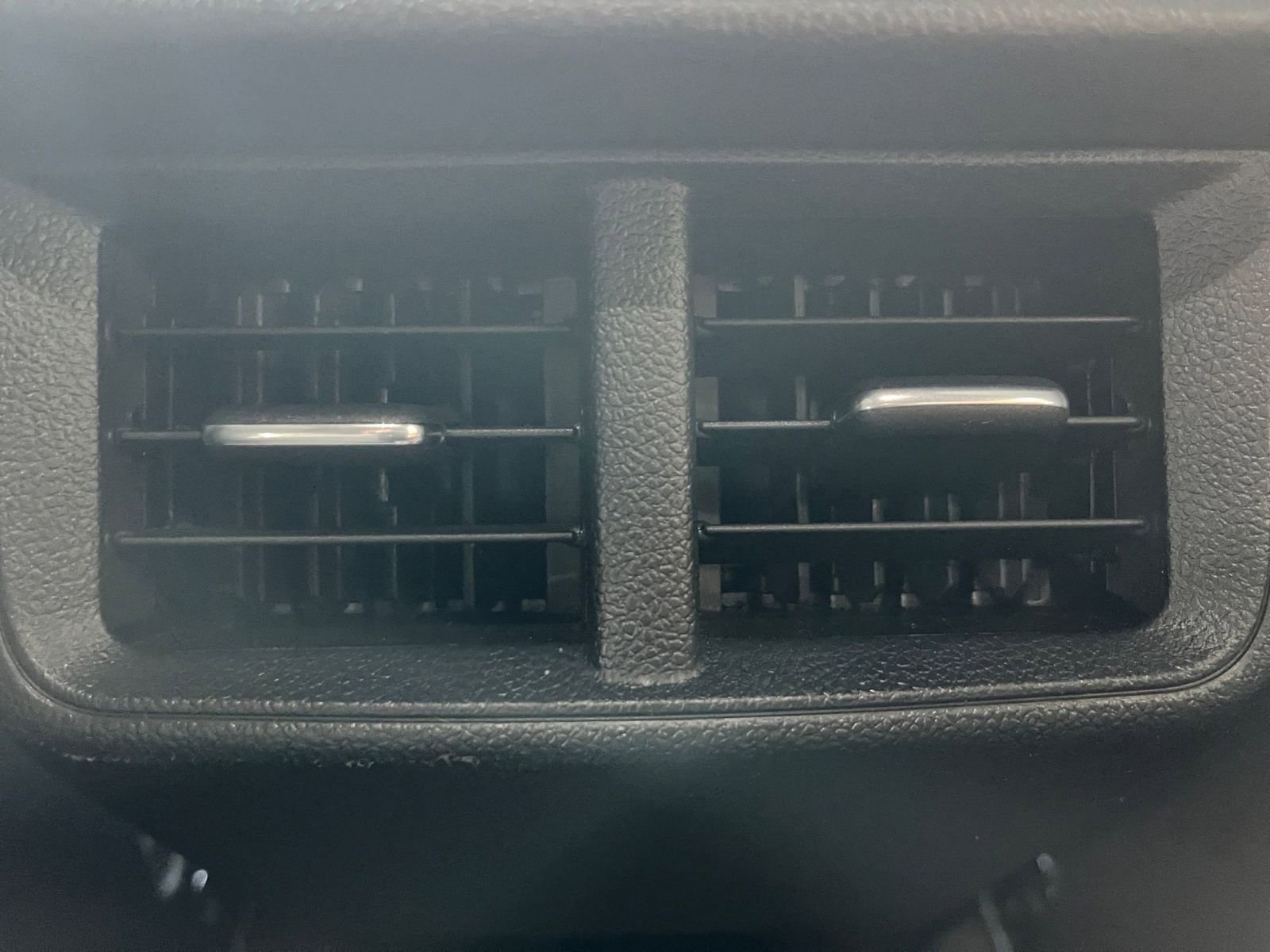 Thumbnail: 2025 Chevrolet Equinox - 23