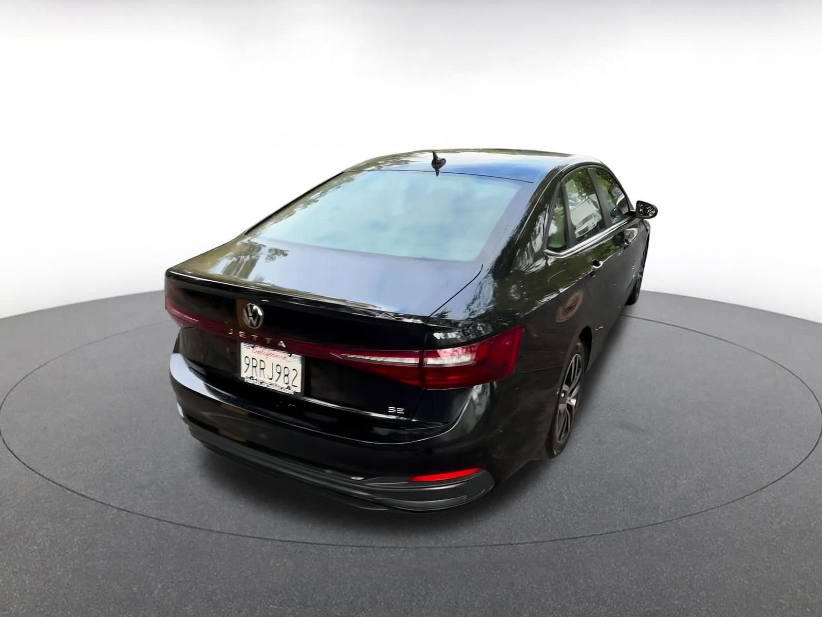 Thumbnail: 2025 Volkswagen Jetta - 14