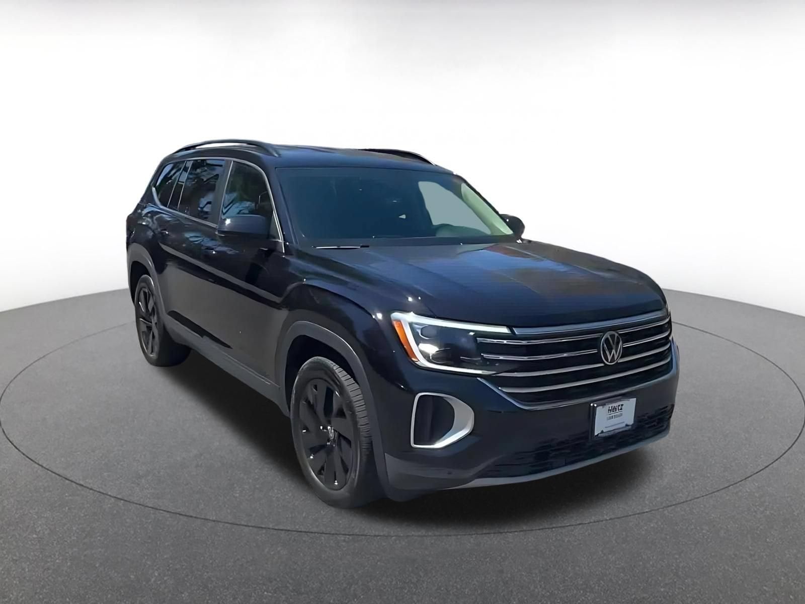 Thumbnail: 2026 Volkswagen Atlas - 3