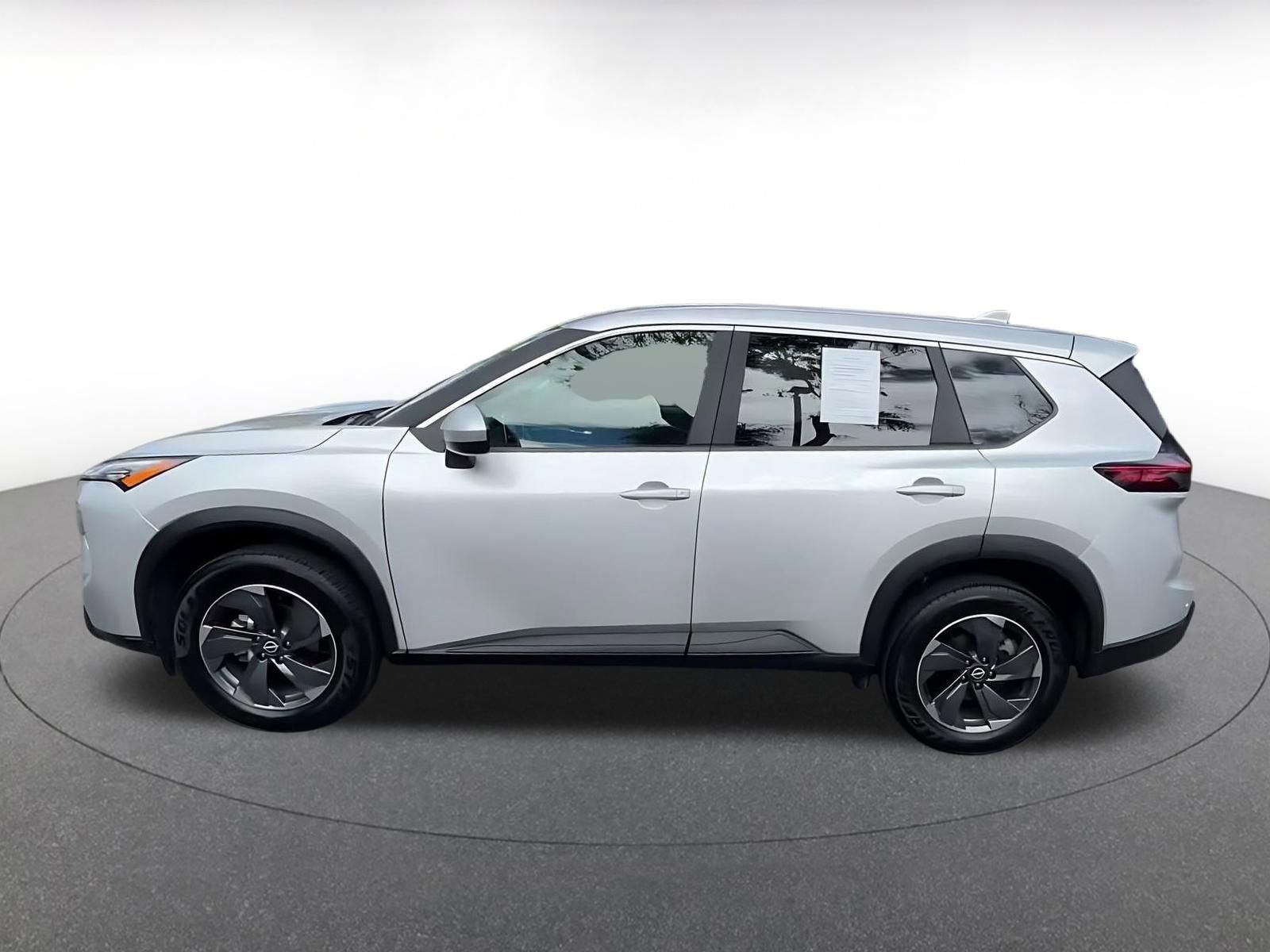 Thumbnail: 2025 Nissan Rogue - 9