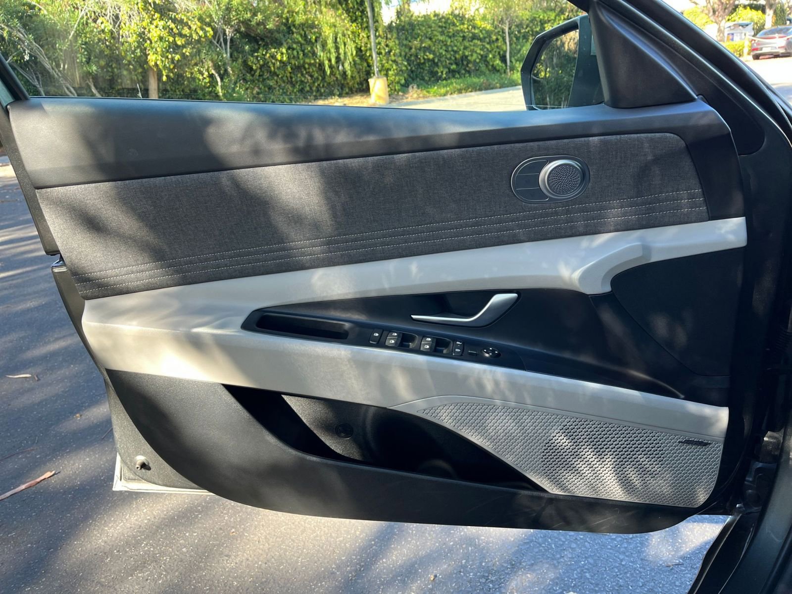 Thumbnail: 2025 Hyundai Elantra - 20