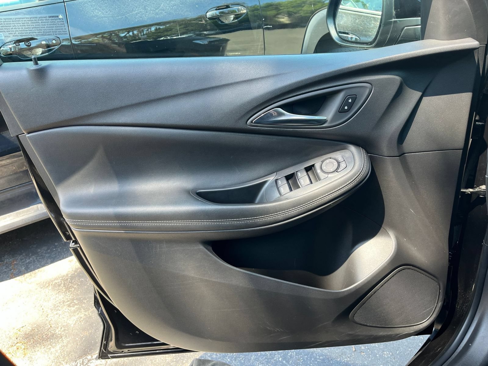 Thumbnail: 2025 Buick Encore GX - 18