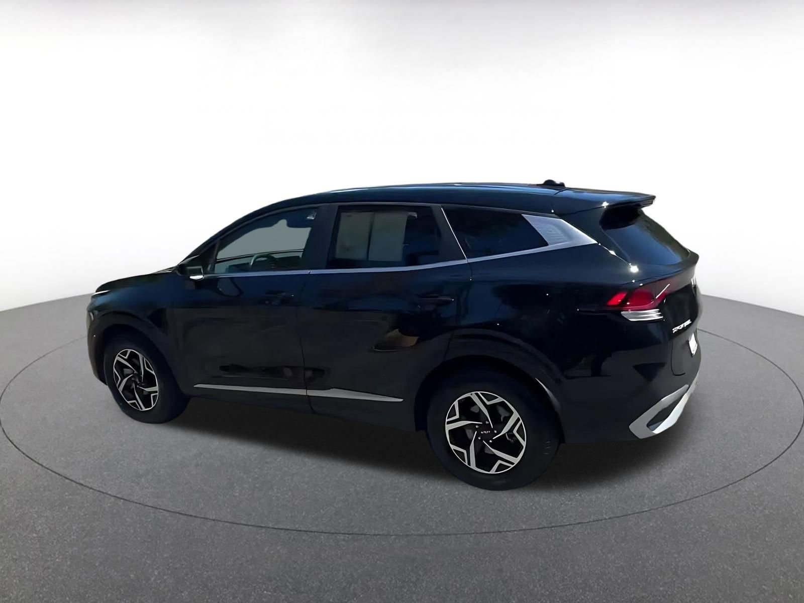 Thumbnail: 2025 Kia Sportage - 10