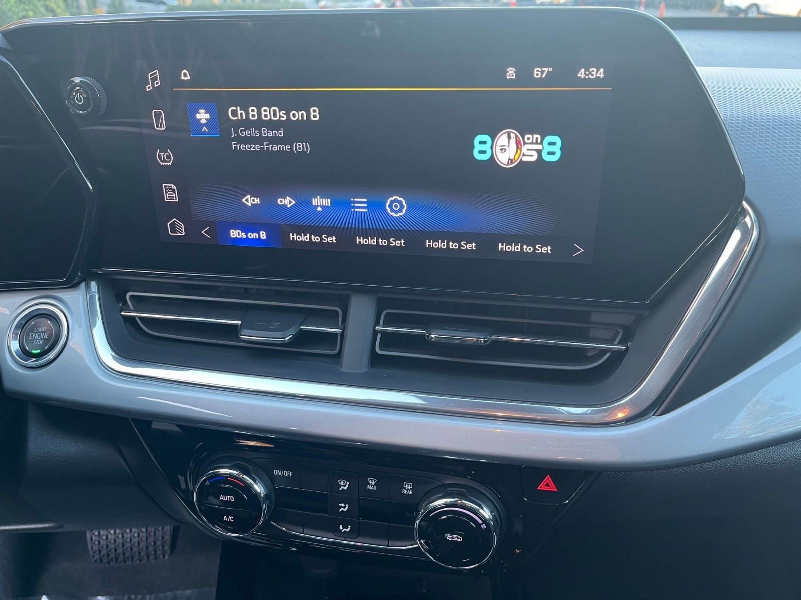 Thumbnail: 2025 Chevrolet Trax - 18