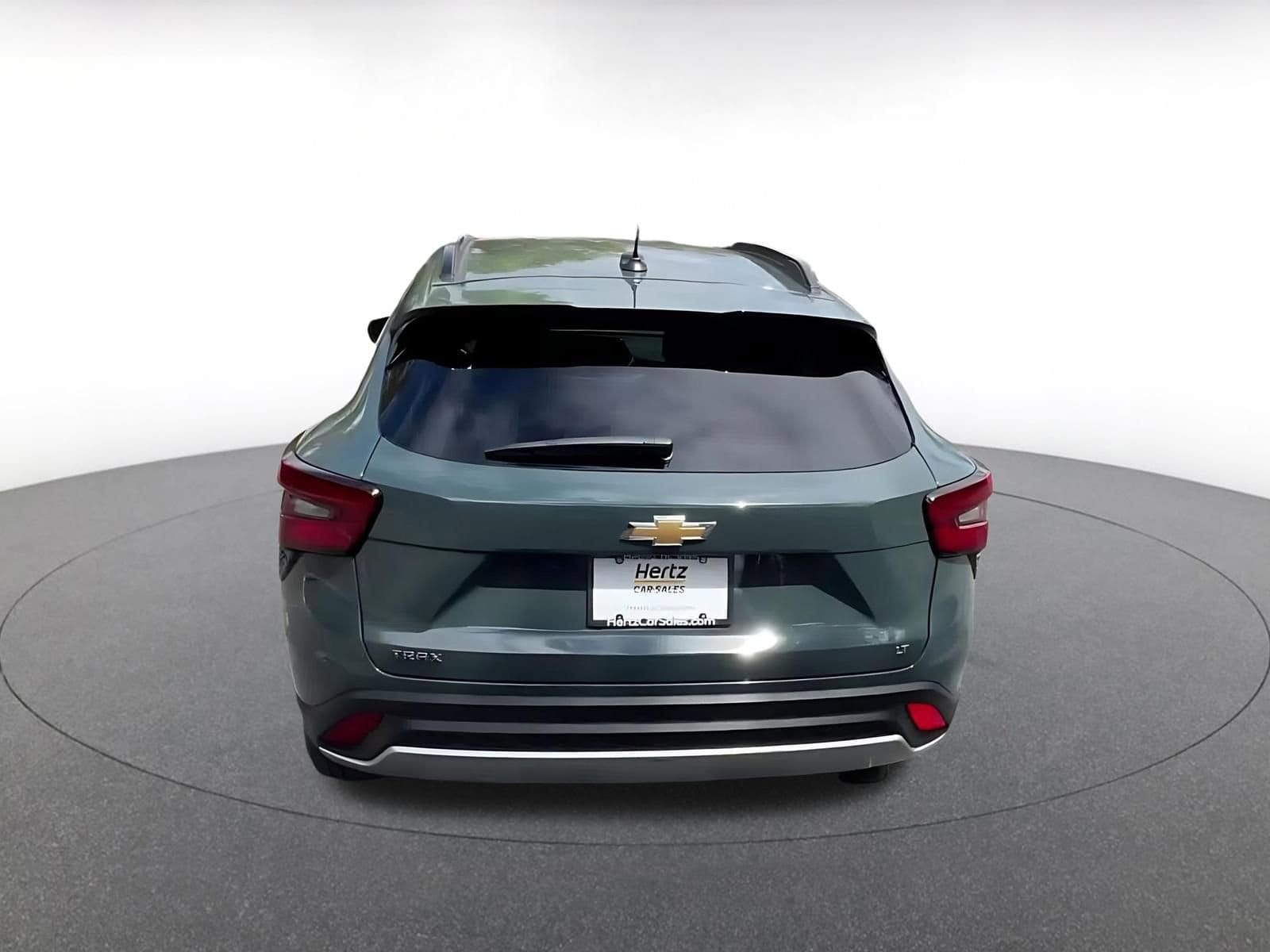 Thumbnail: 2025 Chevrolet Trax - 12