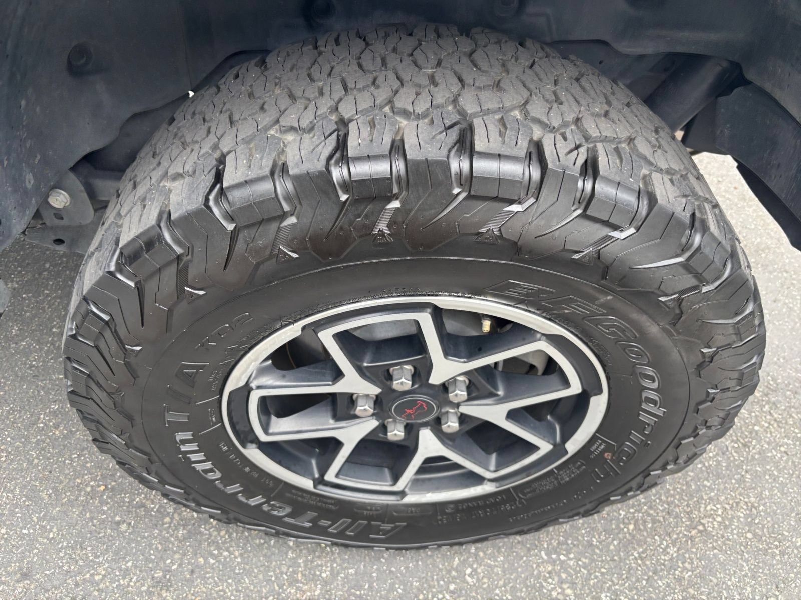 Thumbnail: 2025 Jeep Wrangler - 28