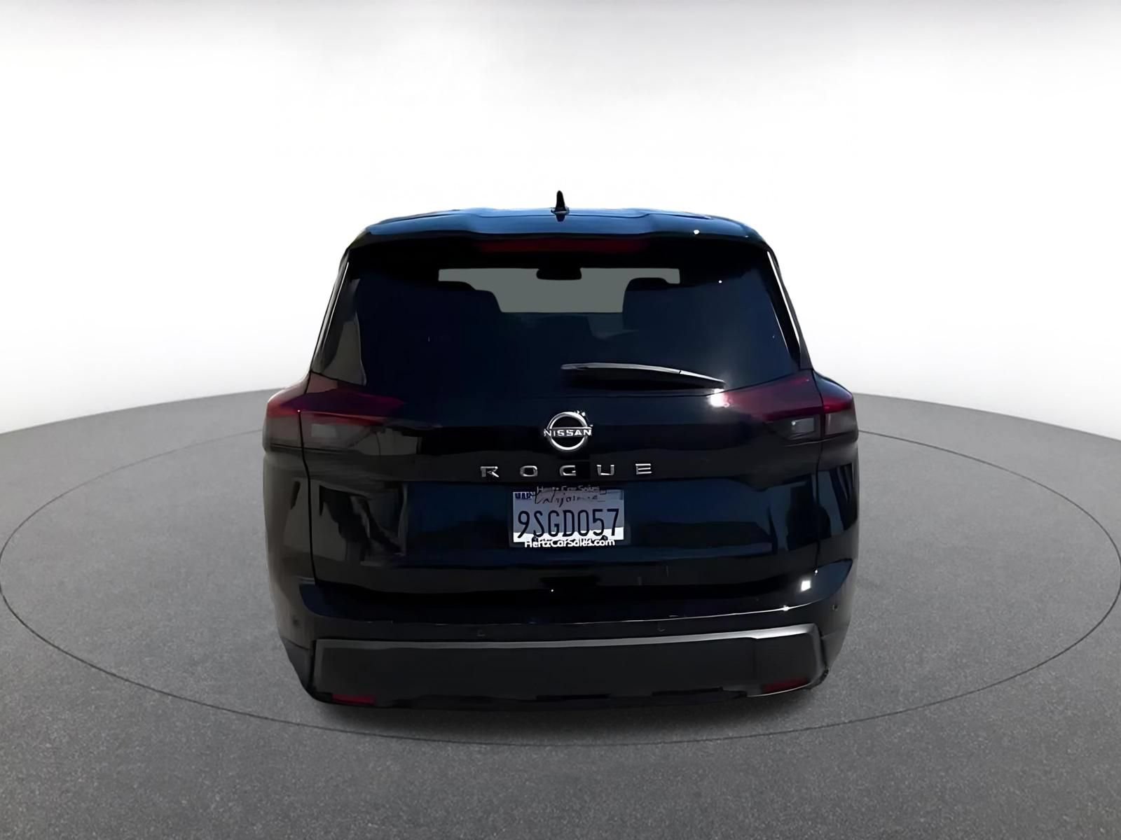 Thumbnail: 2025 Nissan Rogue - 10
