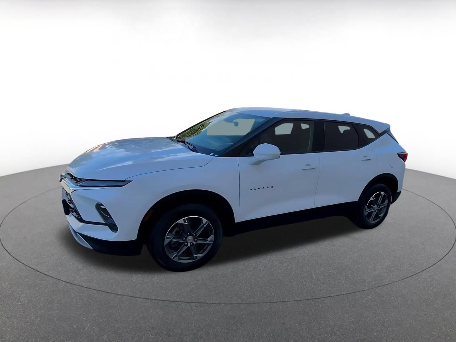 Thumbnail: 2026 Chevrolet Blazer - 6