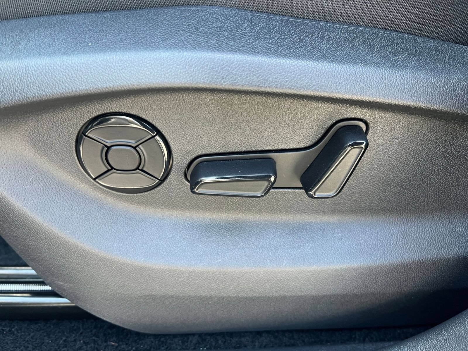 Thumbnail: 2026 Volkswagen Tiguan - 22