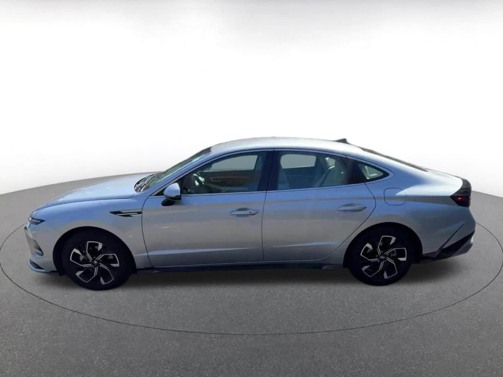 Thumbnail: 2025 Hyundai Sonata - 9