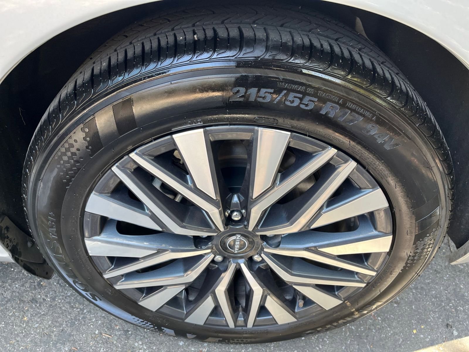 2024 Nissan Altima SV 24
