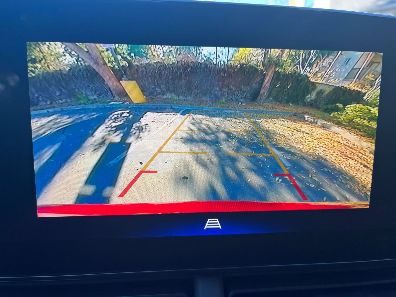 Thumbnail: 2025 Chevrolet Trax - 17