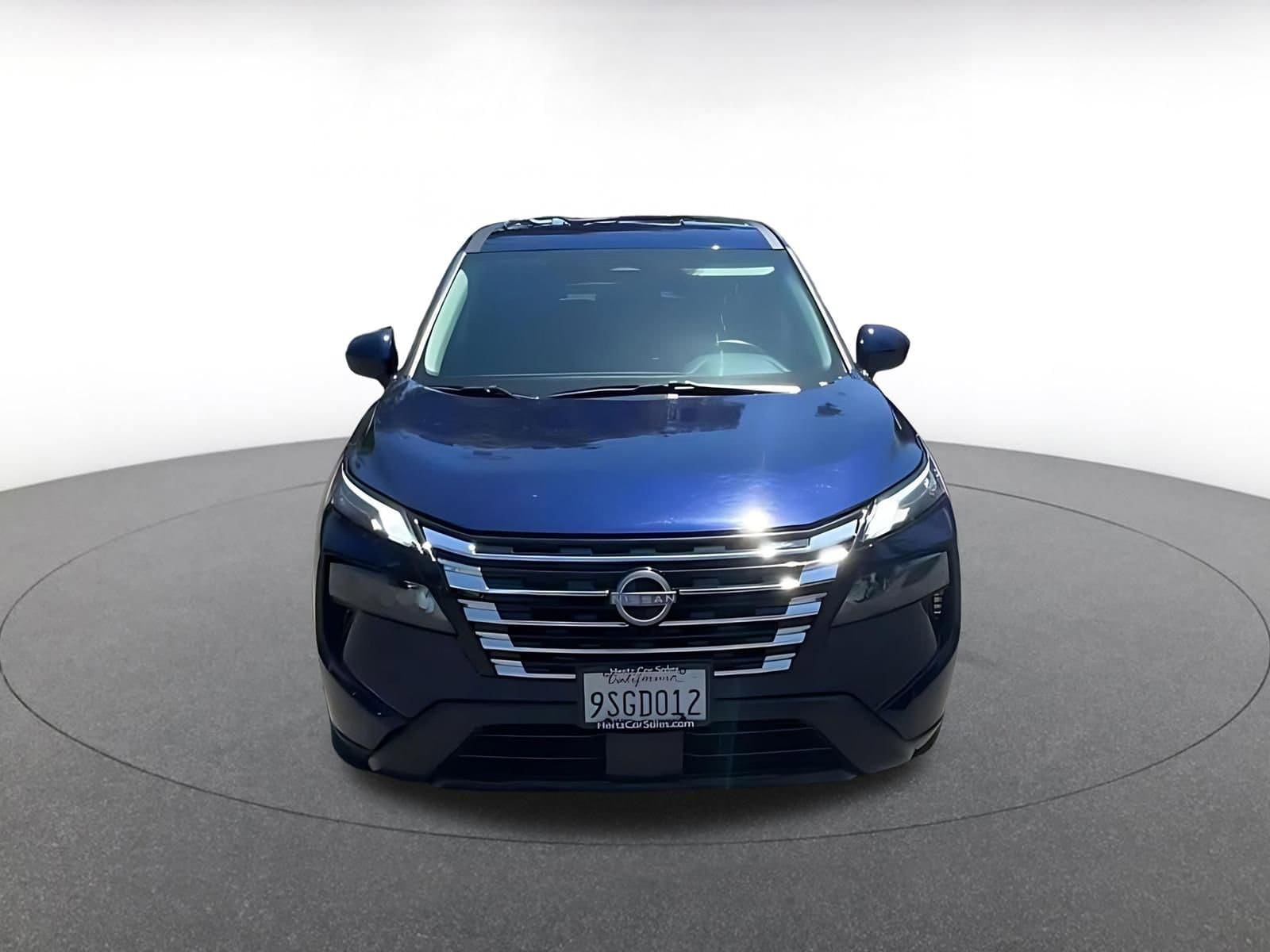 Thumbnail: 2025 Nissan Rogue - 4