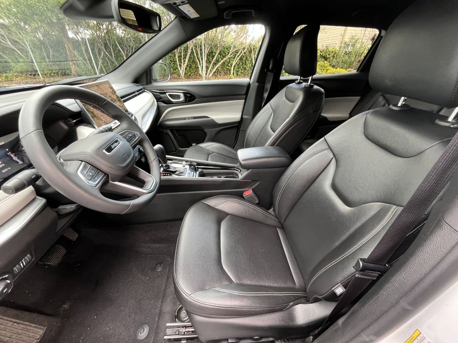 Thumbnail: 2025 Jeep Compass - 28