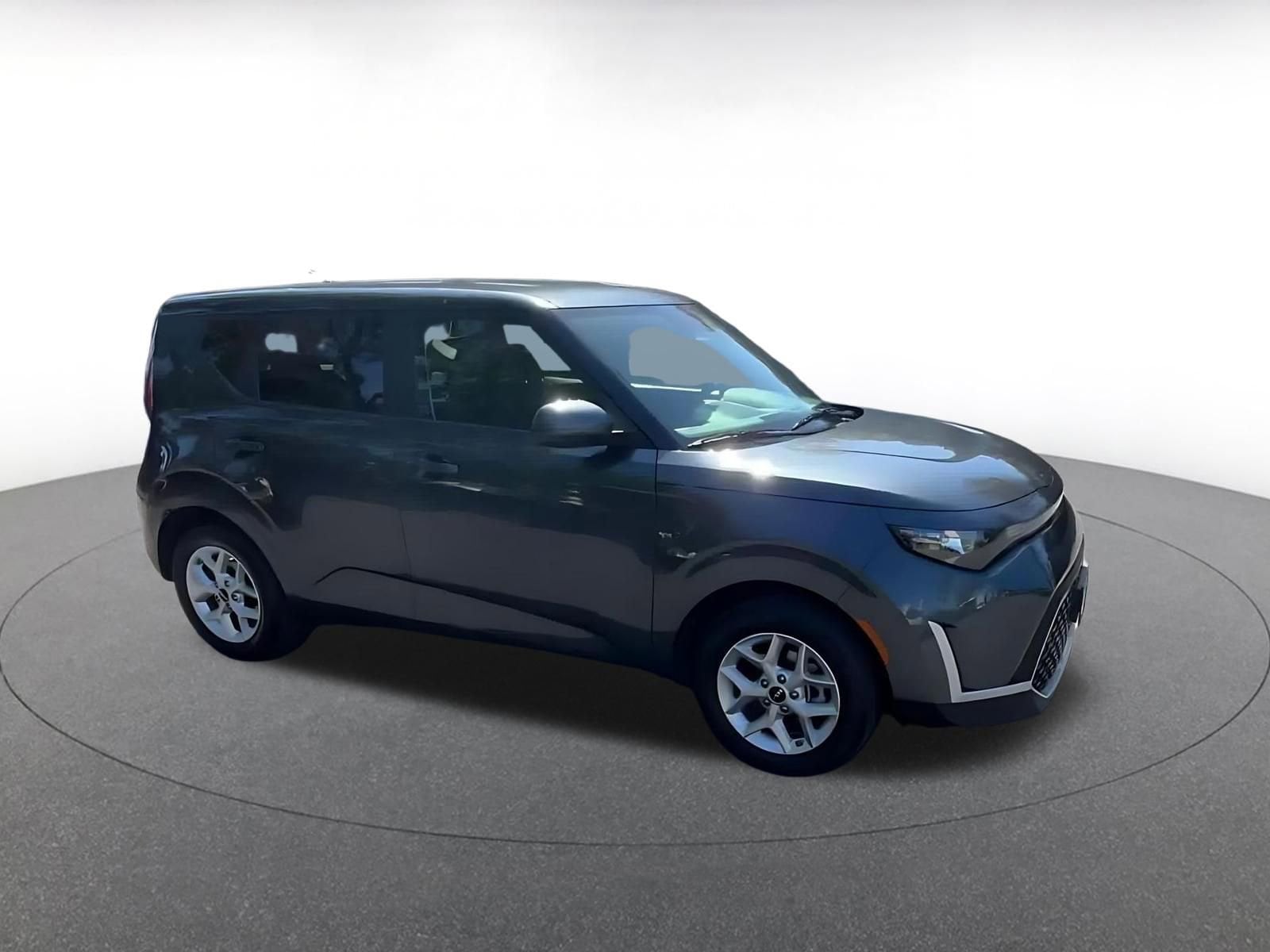 Thumbnail: 2025 Kia Soul - 2
