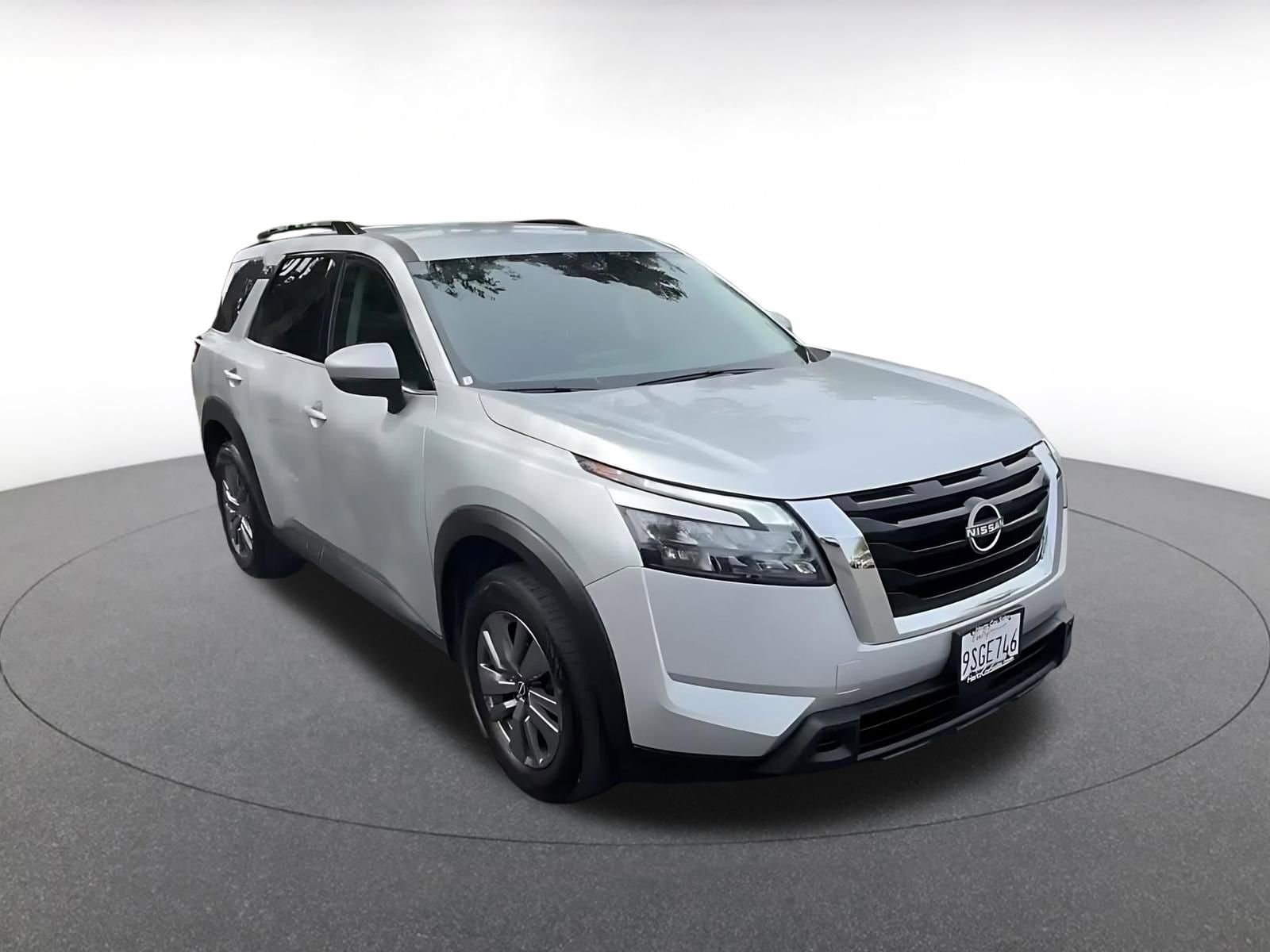 Thumbnail: 2025 Nissan Pathfinder - 3