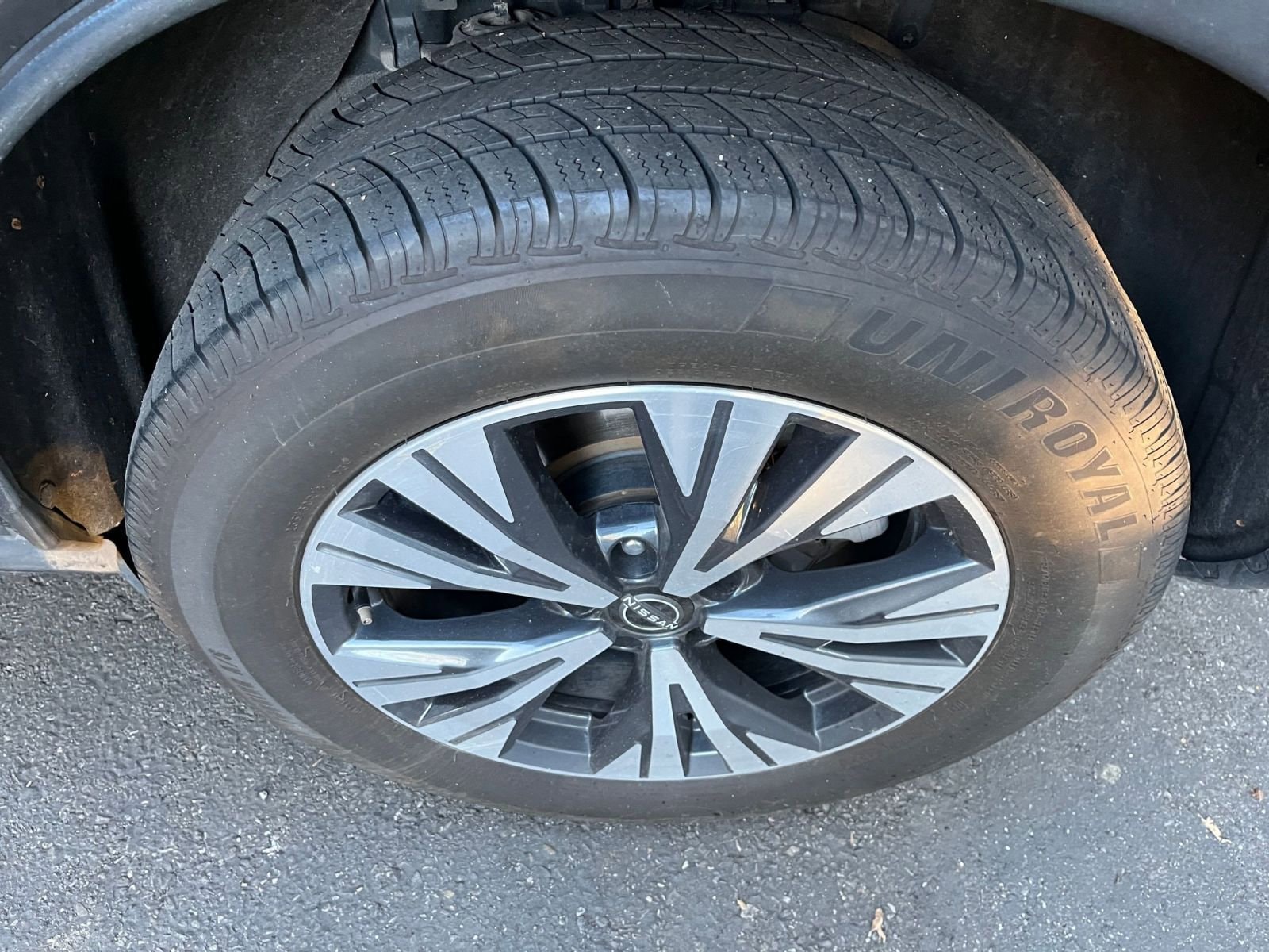 Thumbnail: 2023 Nissan Rogue - 29