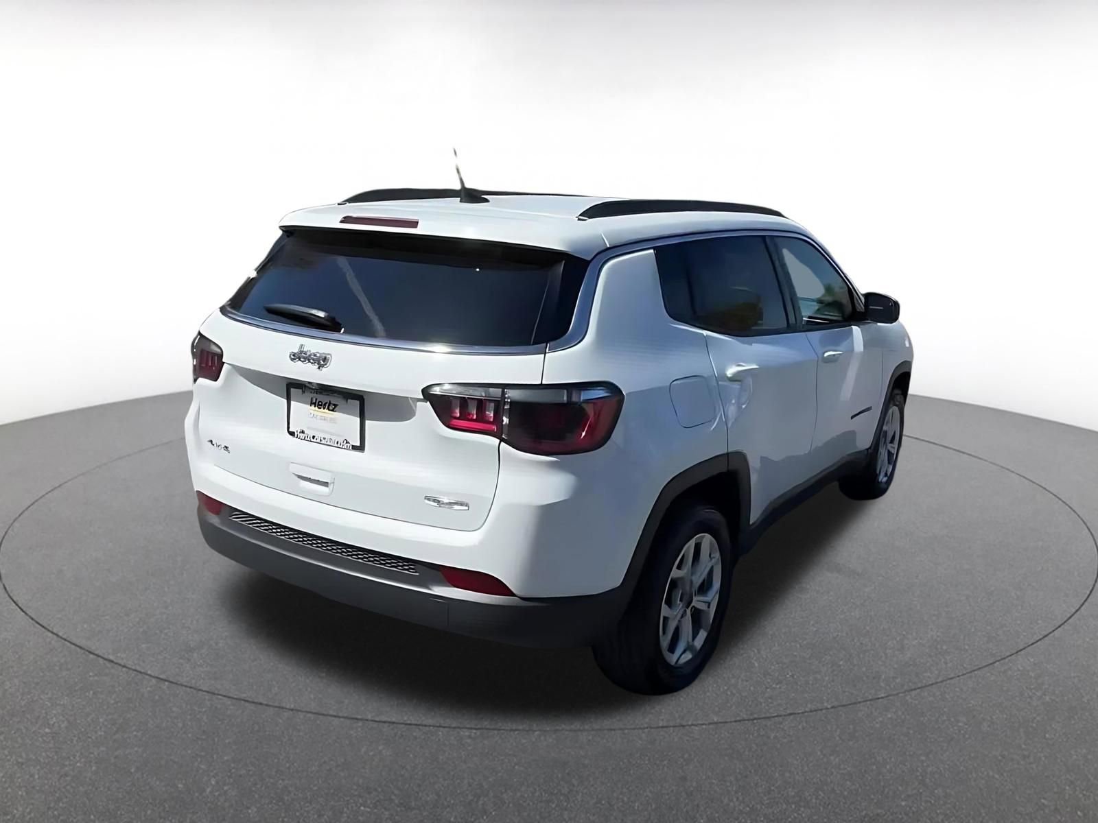 Thumbnail: 2025 Jeep Compass - 14
