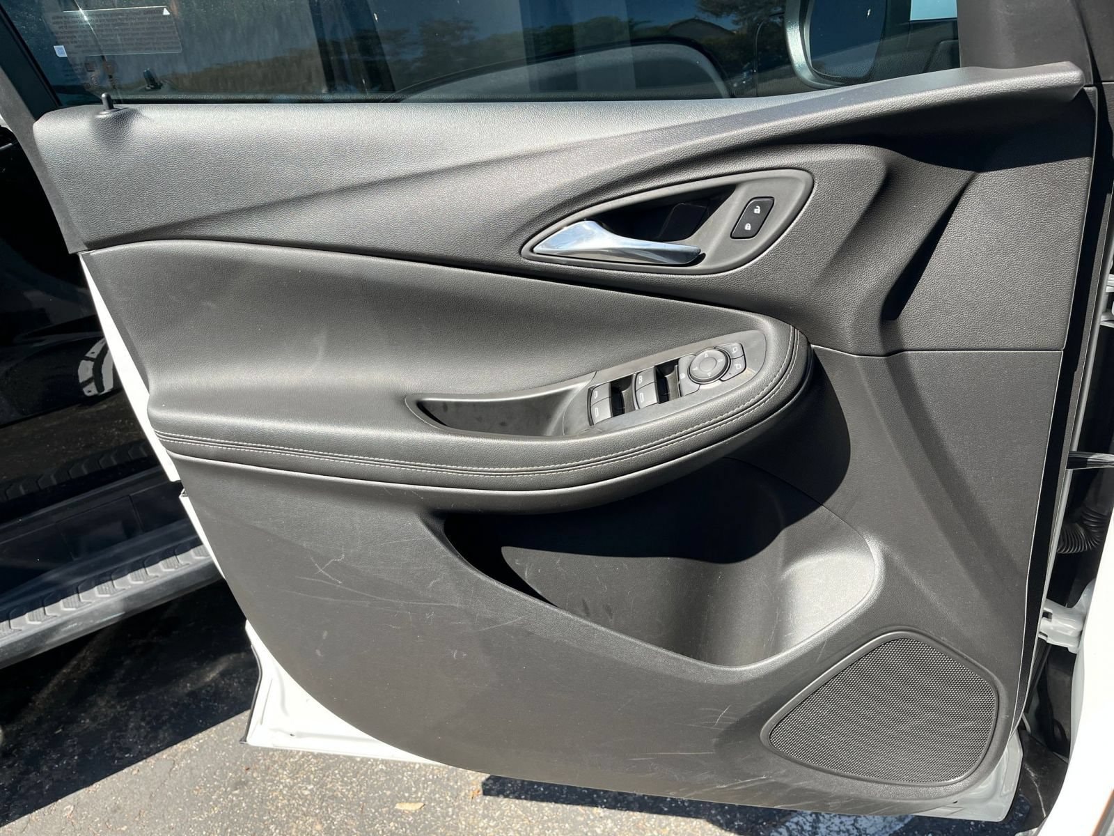Thumbnail: 2025 Buick Encore GX - 18