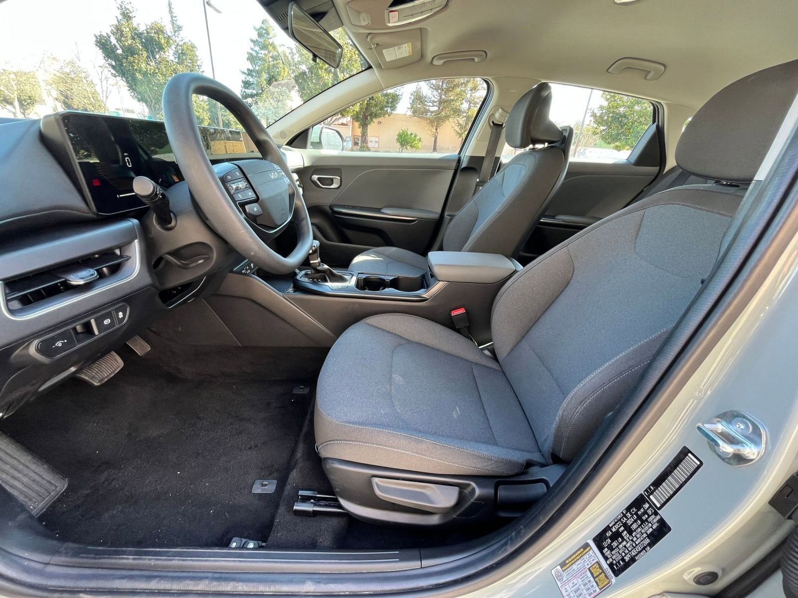 Thumbnail: 2025 Kia K4 - 25