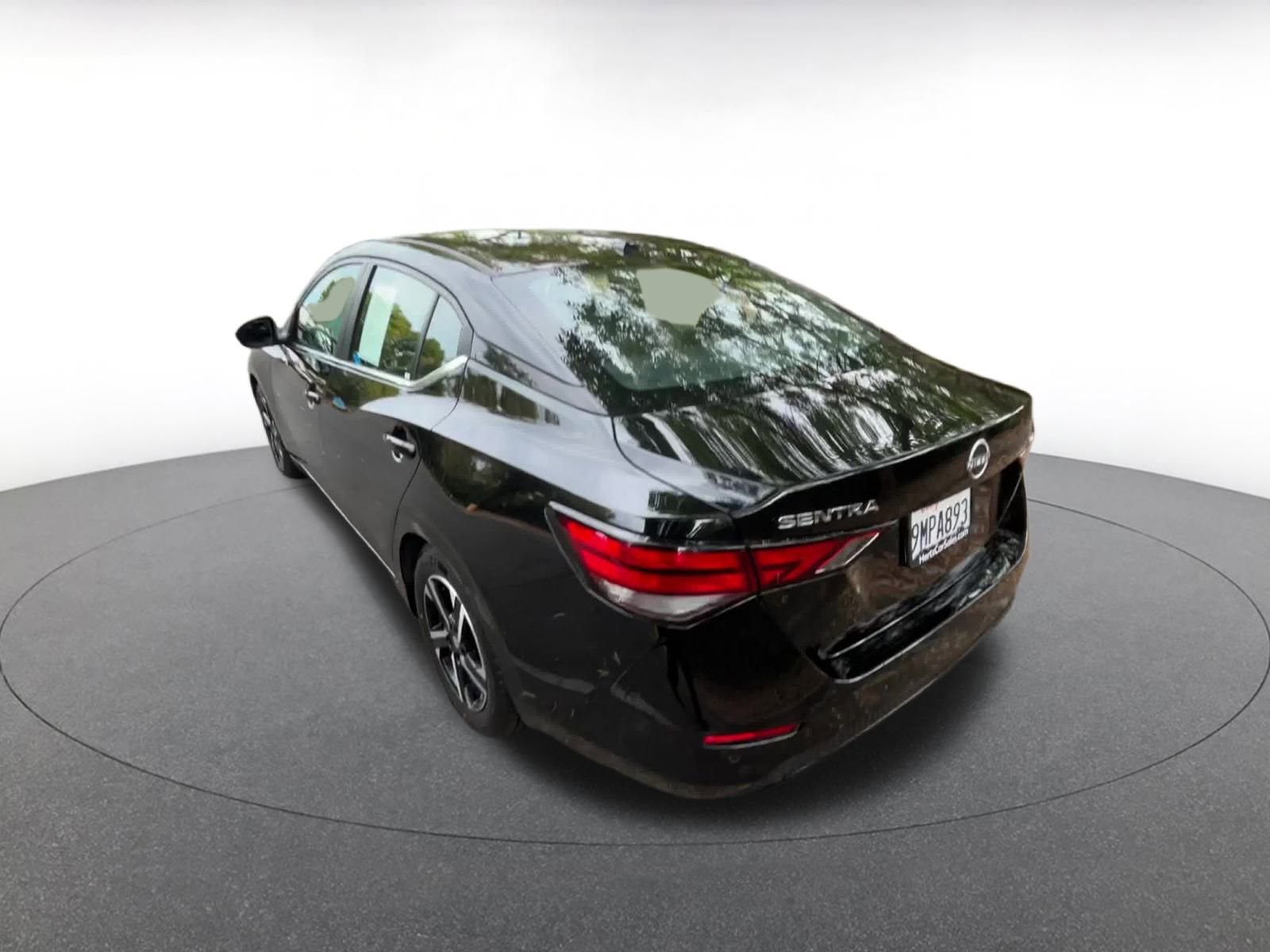 Thumbnail: 2024 Nissan Sentra - 11