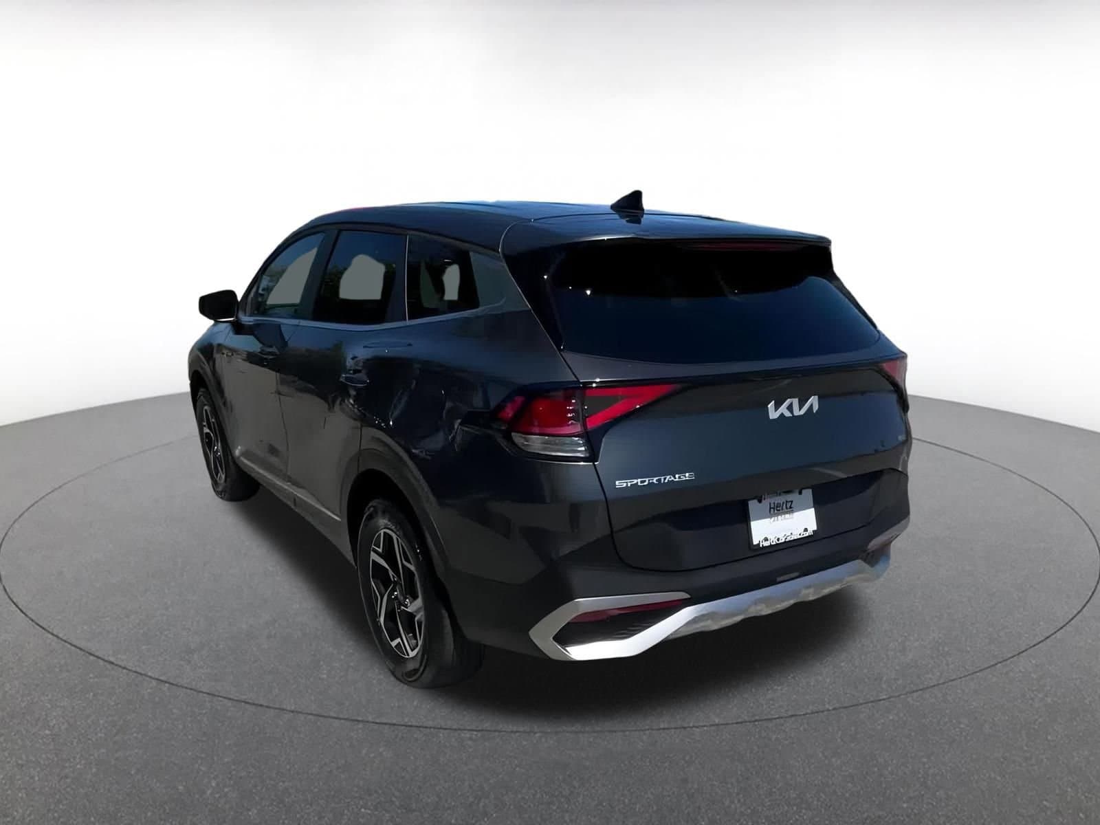 Thumbnail: 2024 Kia Sportage - 9