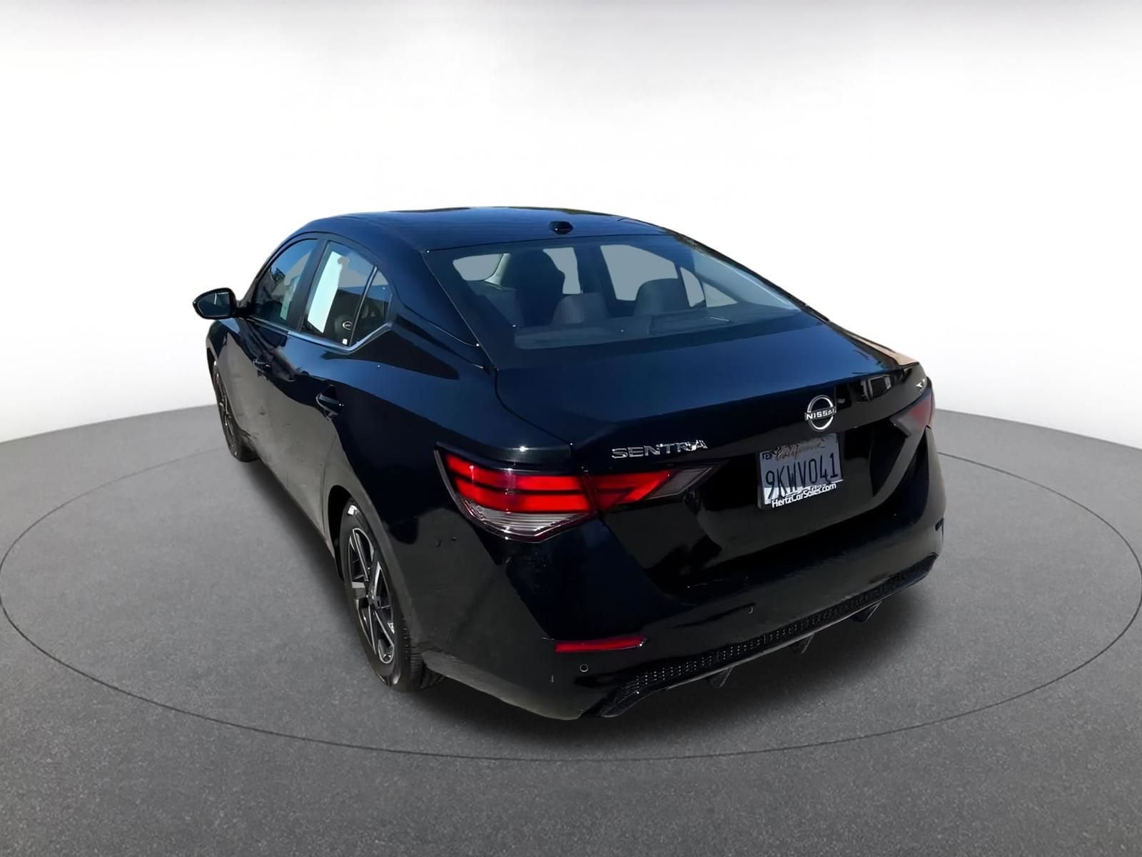 Thumbnail: 2024 Nissan Sentra - 11