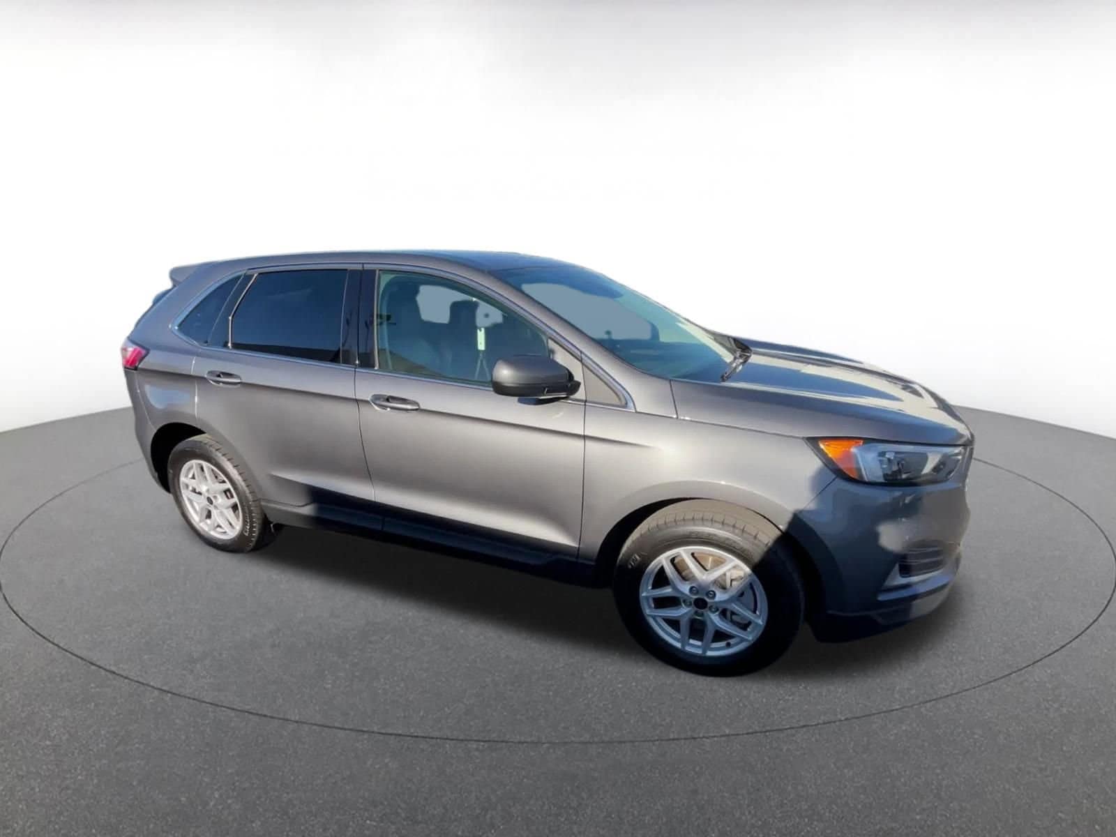 Thumbnail: 2024 Ford Edge - 2