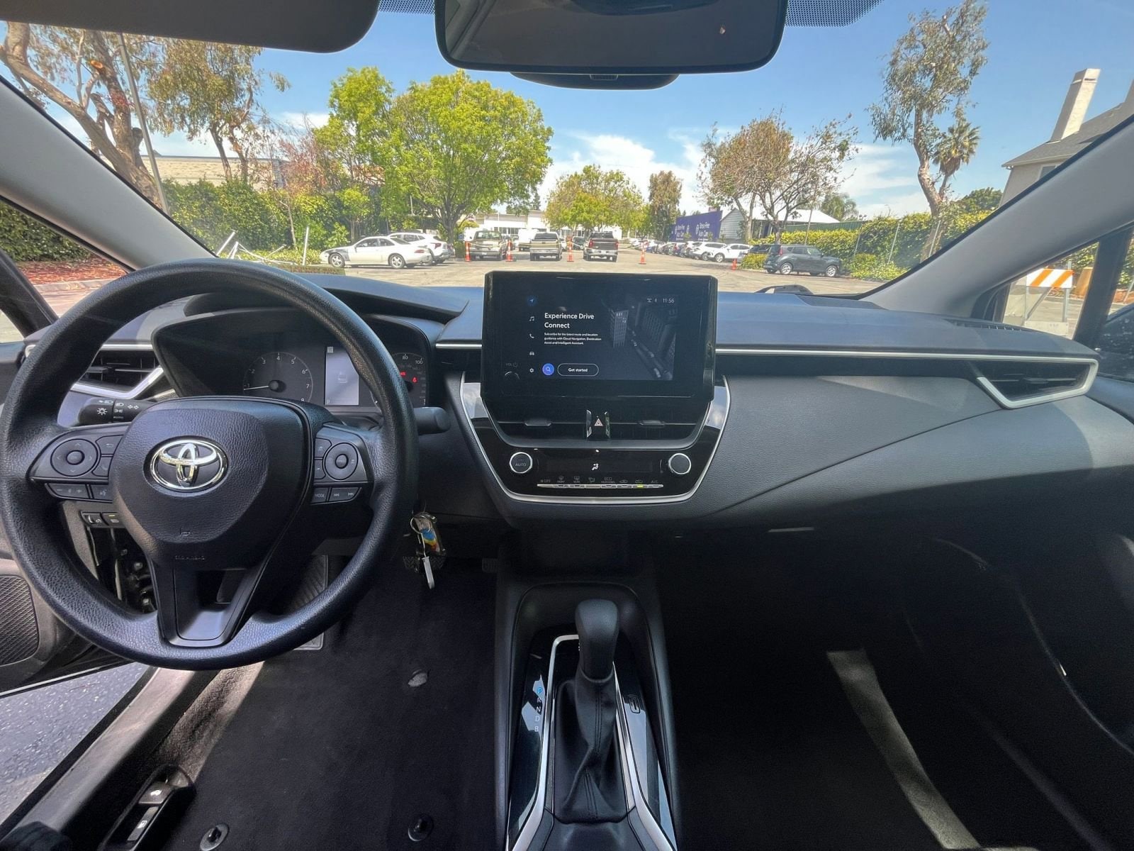 Thumbnail: 2025 Toyota Corolla - 31