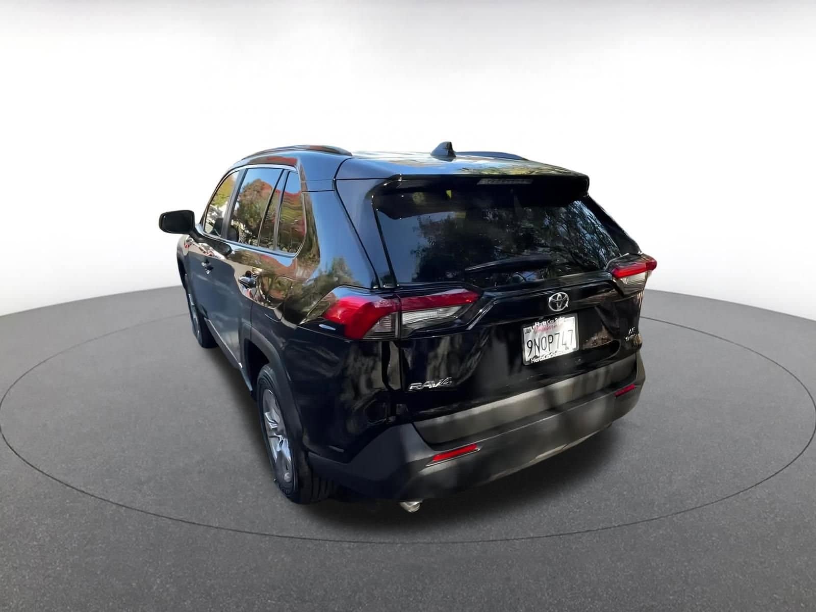 Thumbnail: 2025 Toyota RAV4 - 11