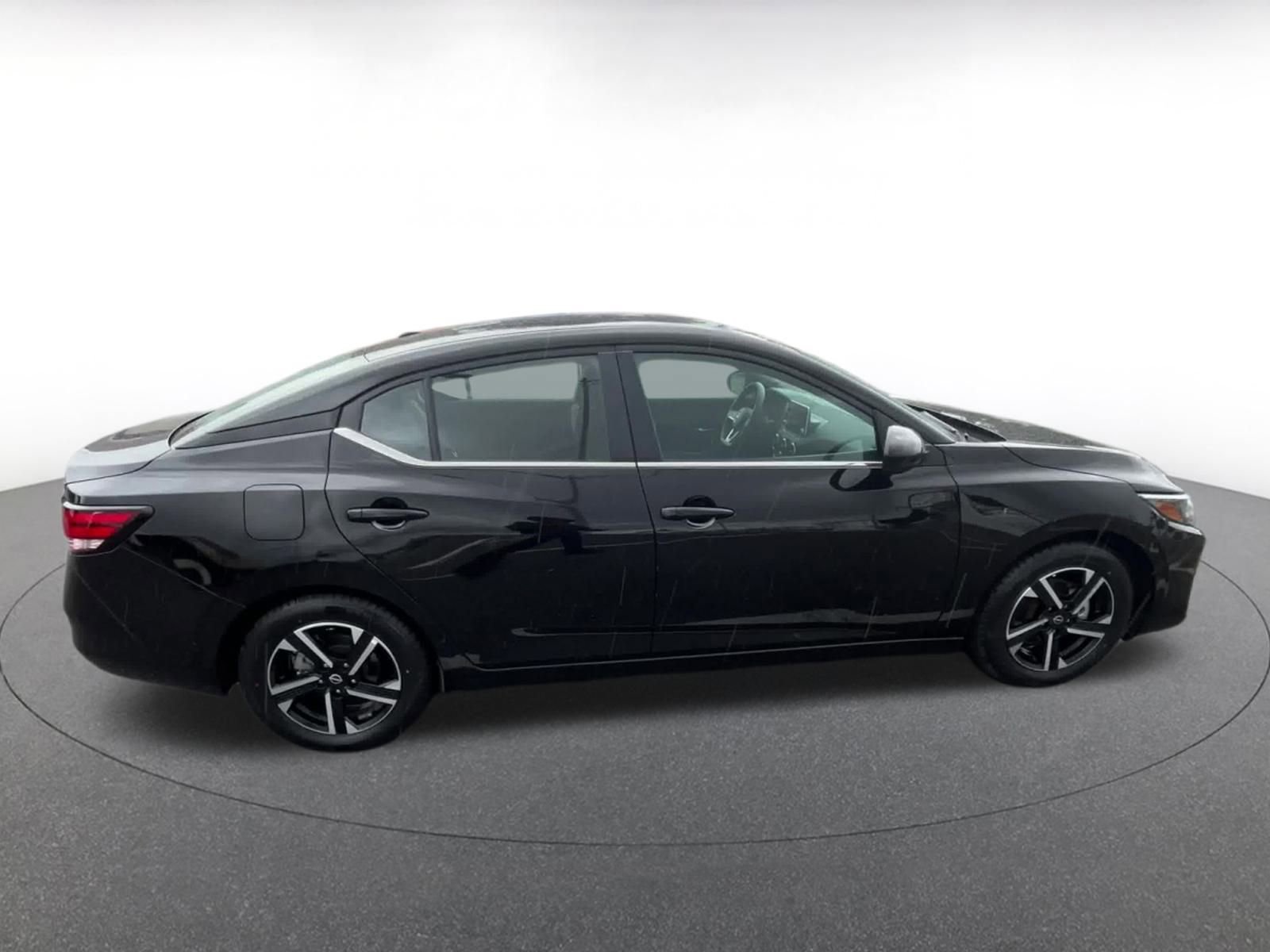 Thumbnail: 2024 Nissan Sentra - 16