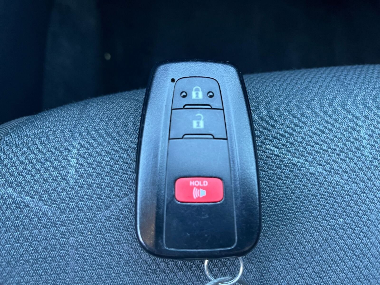 Thumbnail: 2025 Toyota RAV4 - 22