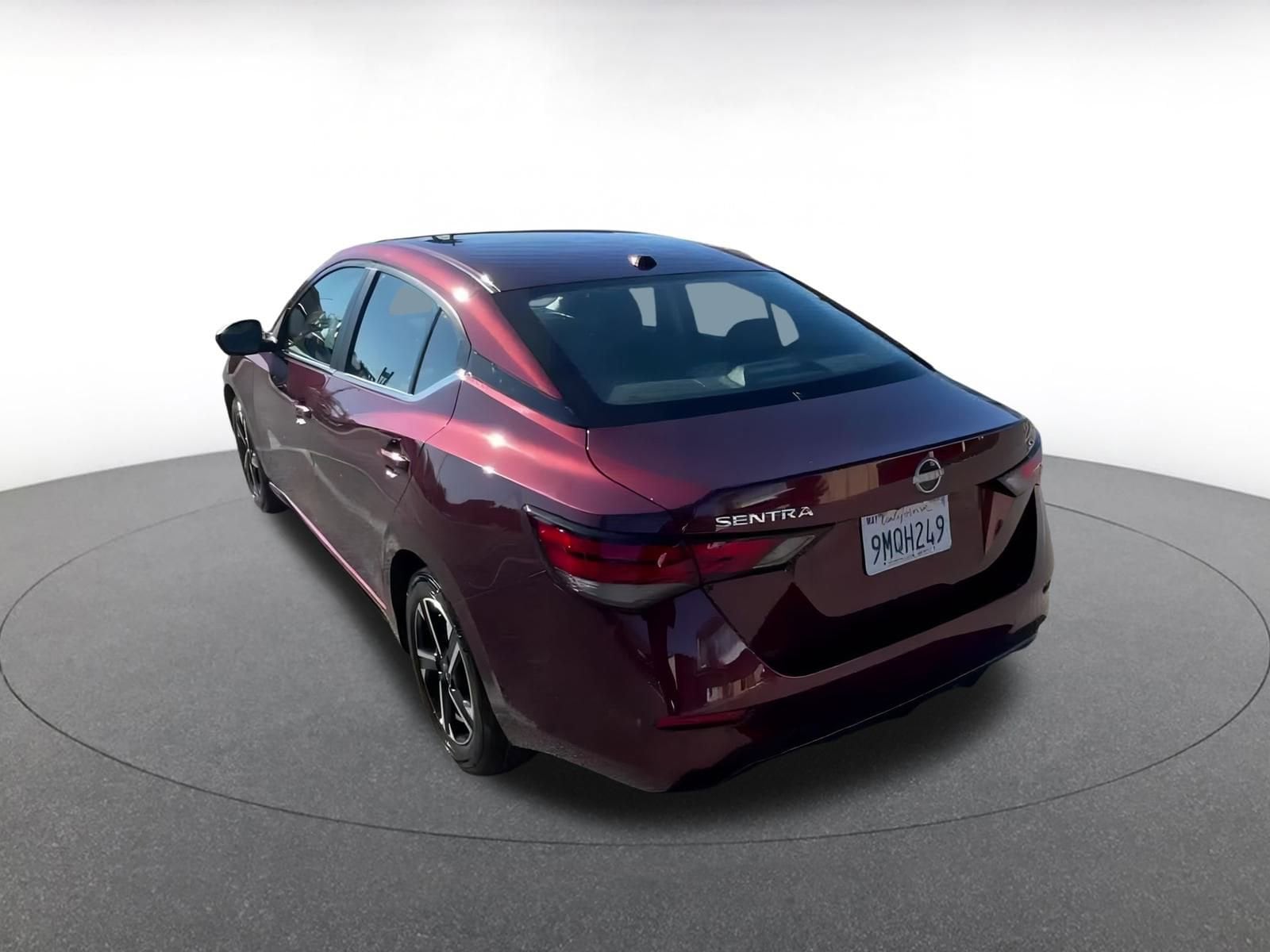 Thumbnail: 2024 Nissan Sentra - 8
