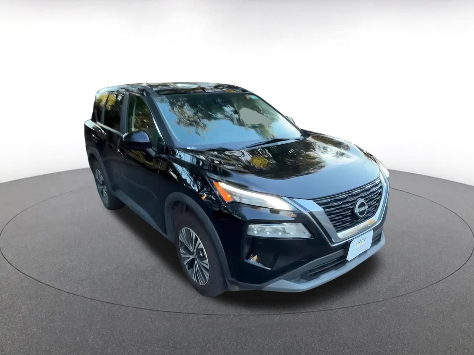 Thumbnail: 2023 Nissan Rogue - 3