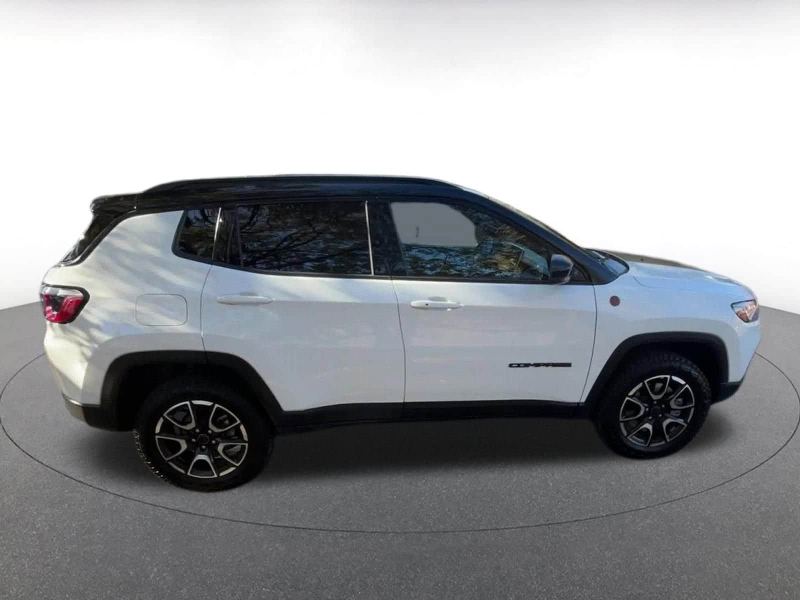 Thumbnail: 2025 Jeep Compass - 16