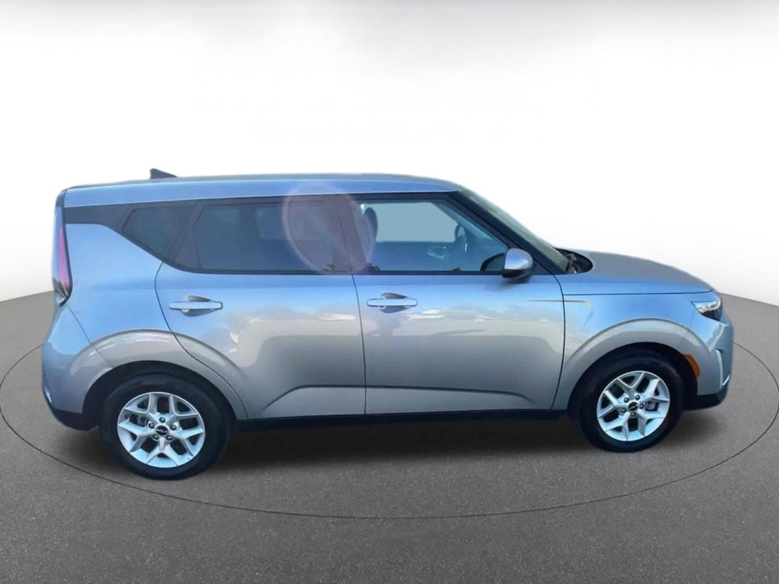 Thumbnail: 2025 Kia Soul - 16