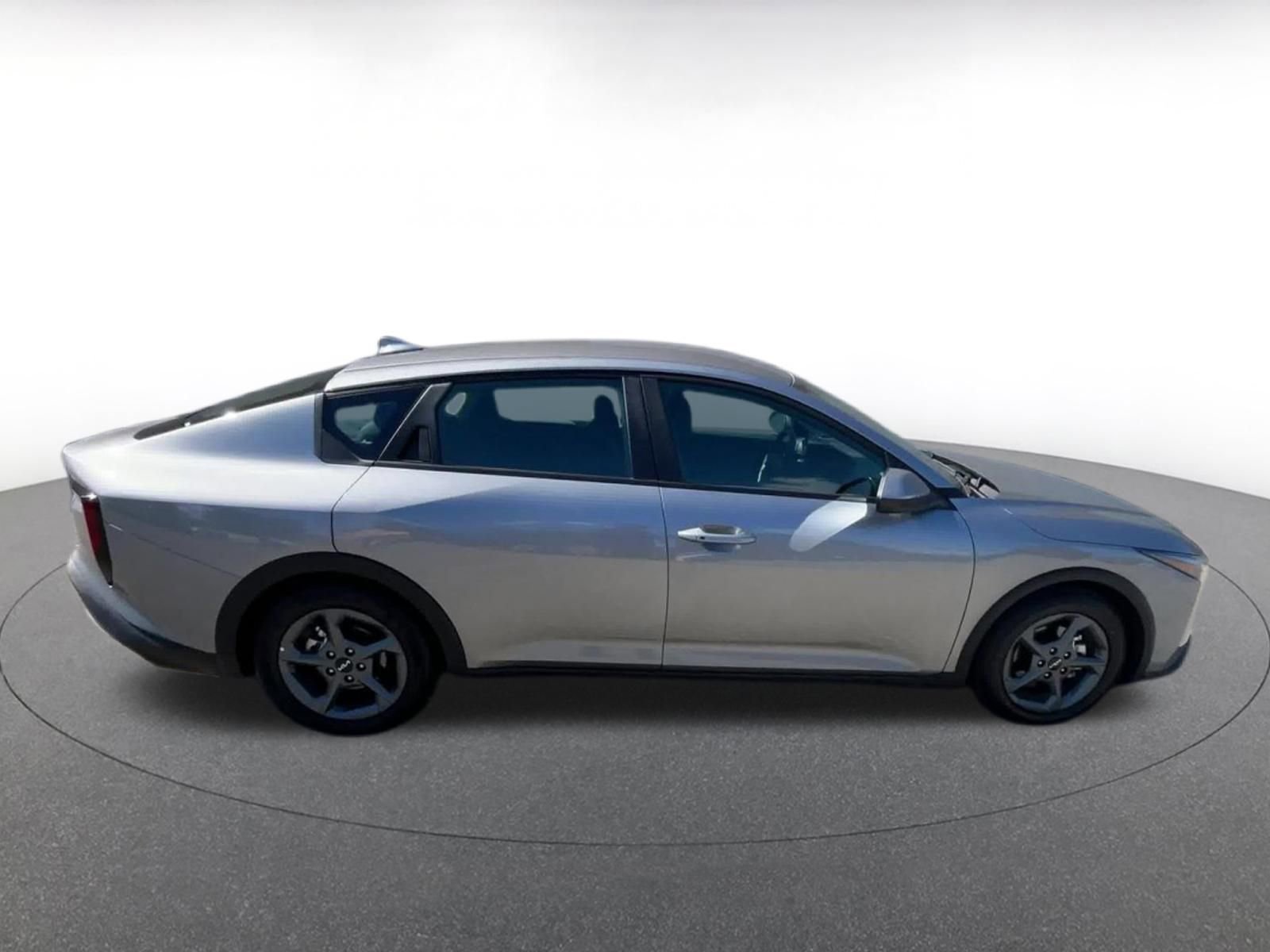 Thumbnail: 2025 Kia K4 - 16