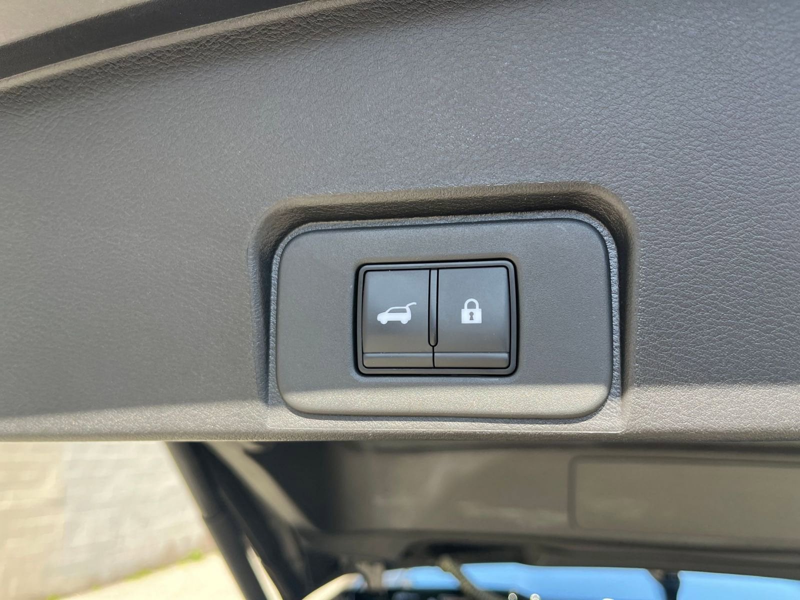 Thumbnail: 2025 Nissan Rogue - 23