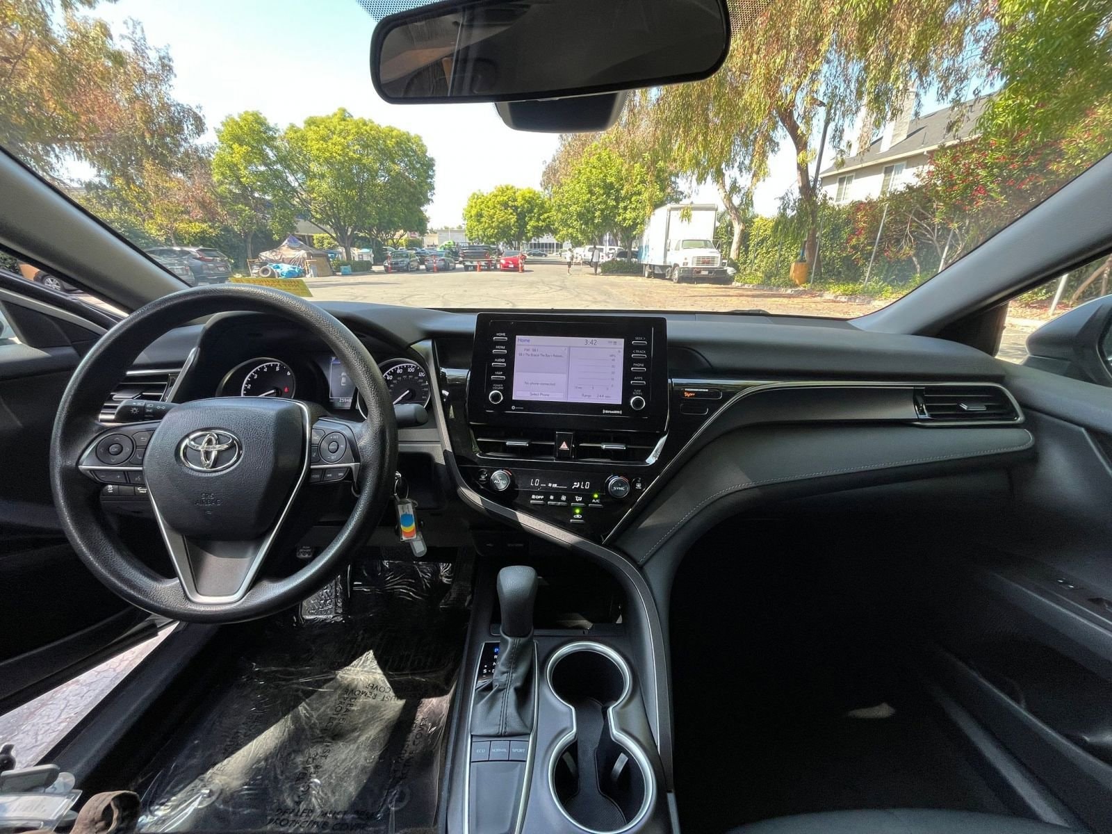 Thumbnail: 2024 Toyota Camry - 32