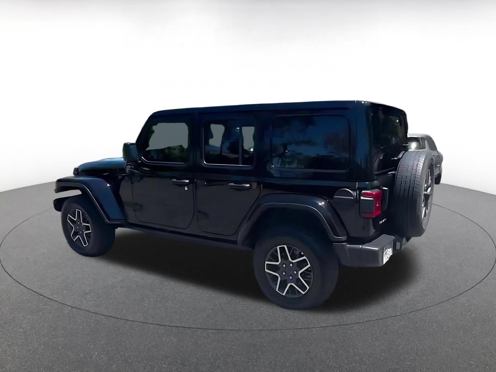 Thumbnail: 2025 Jeep Wrangler - 10