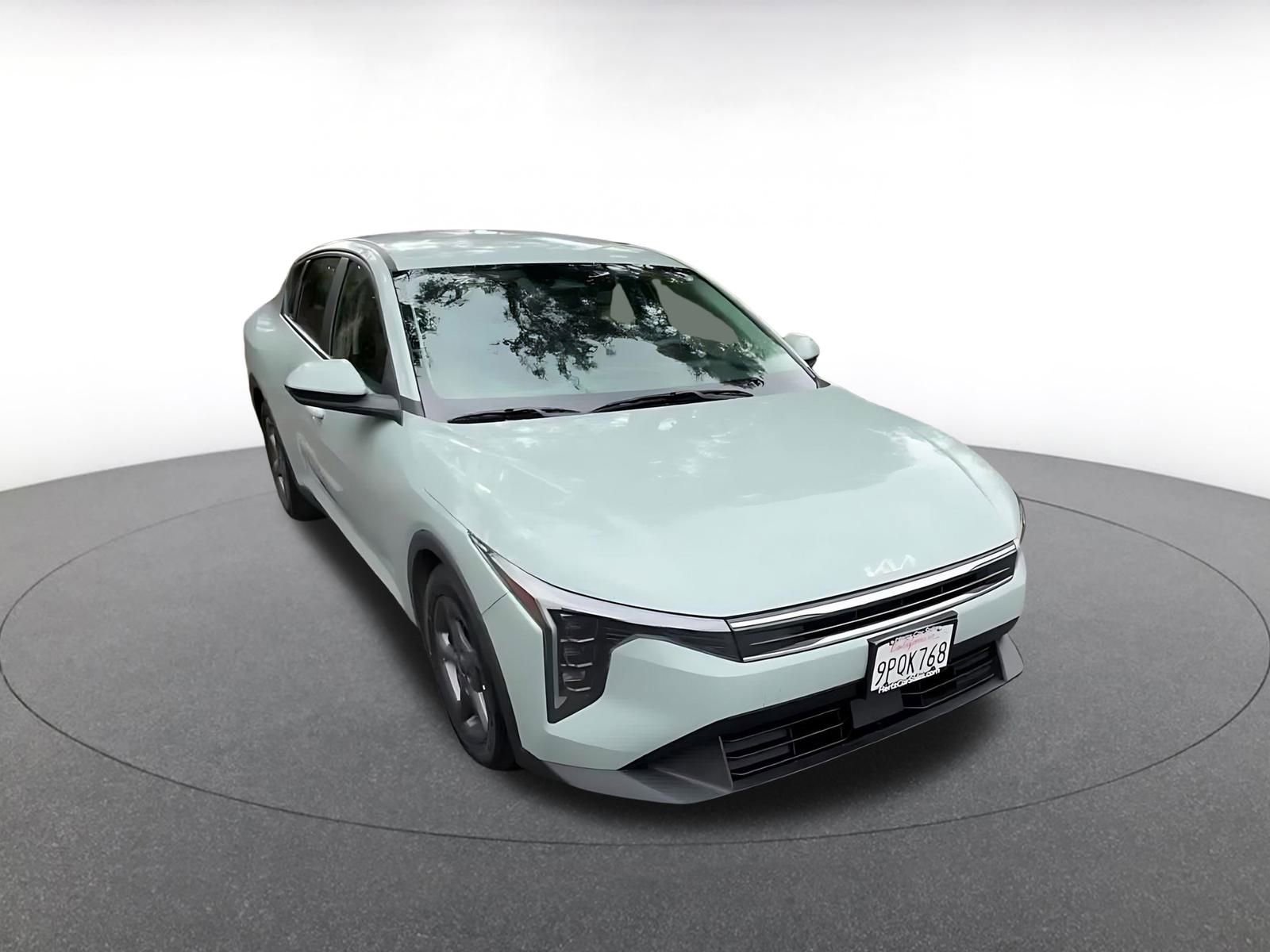 Thumbnail: 2025 Kia K4 - 3