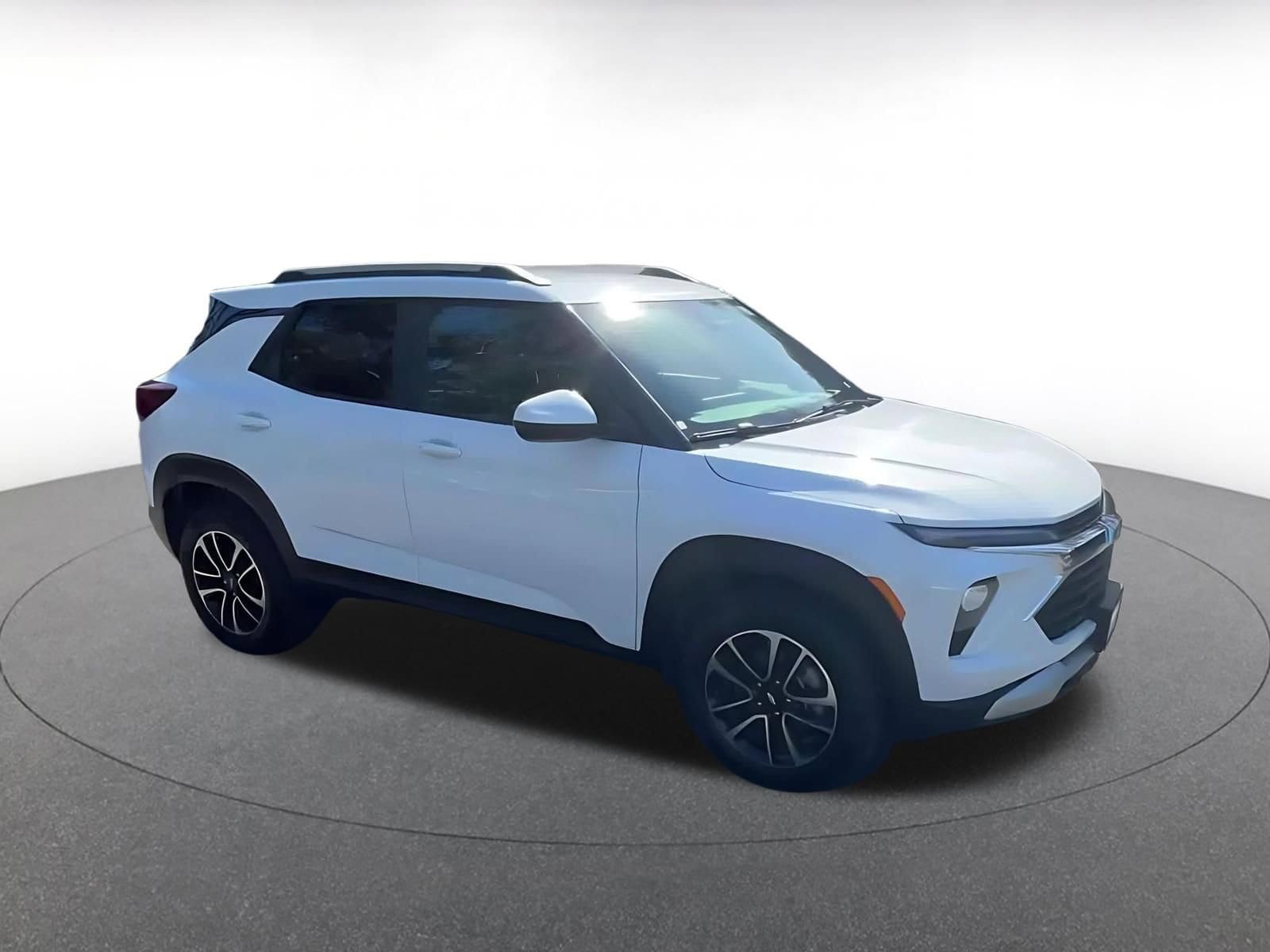 Thumbnail: 2025 Chevrolet TrailBlazer - 2