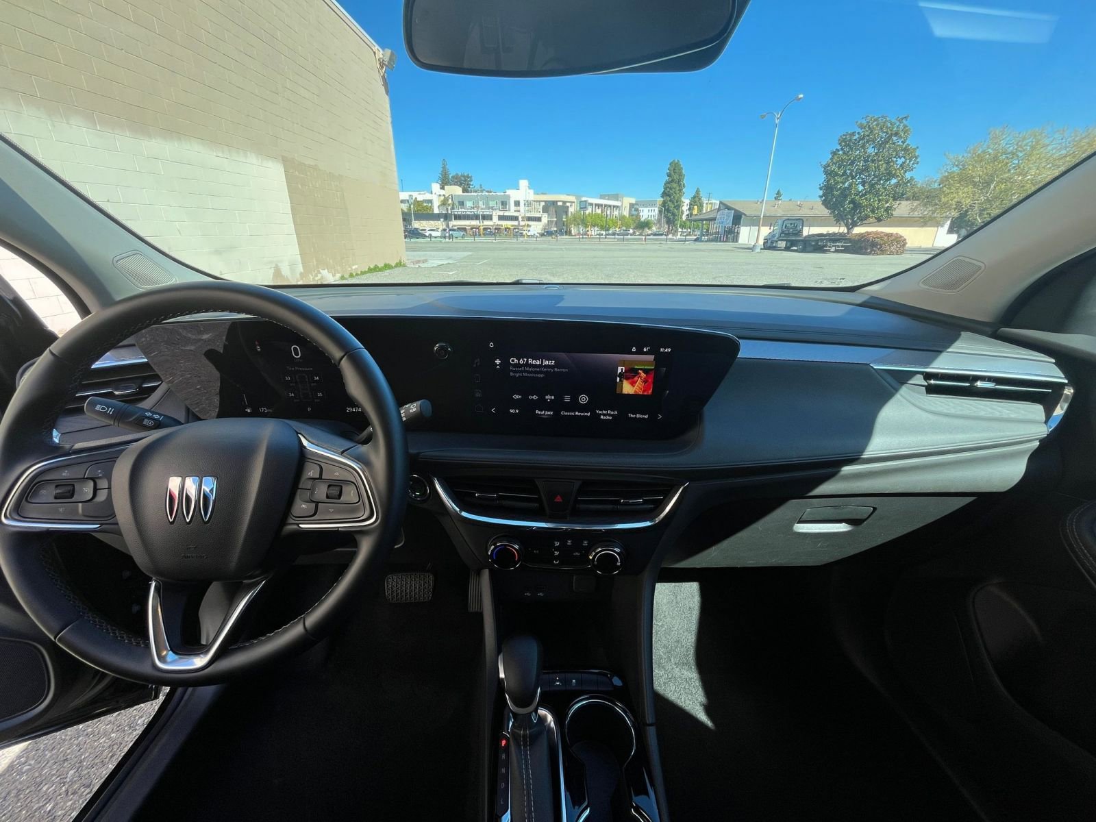 Thumbnail: 2025 Buick Encore GX - 32