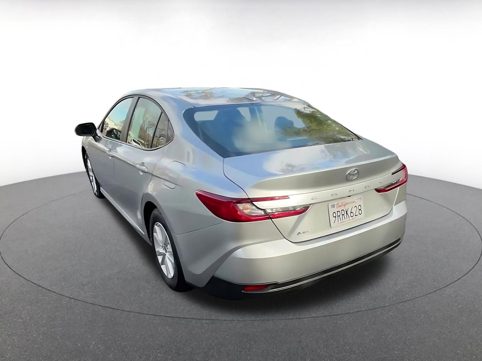 Thumbnail: 2025 Toyota Camry - 11