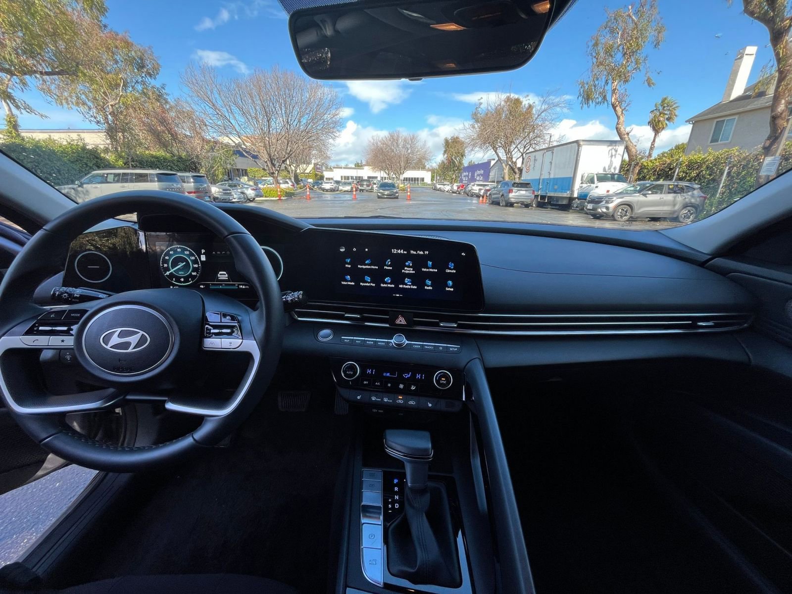 Thumbnail: 2025 Hyundai Elantra - 34