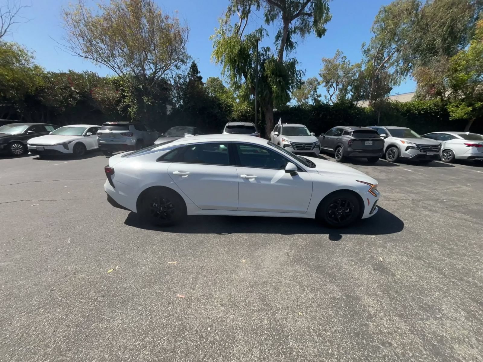 Thumbnail: 2025 Kia K5 - 15
